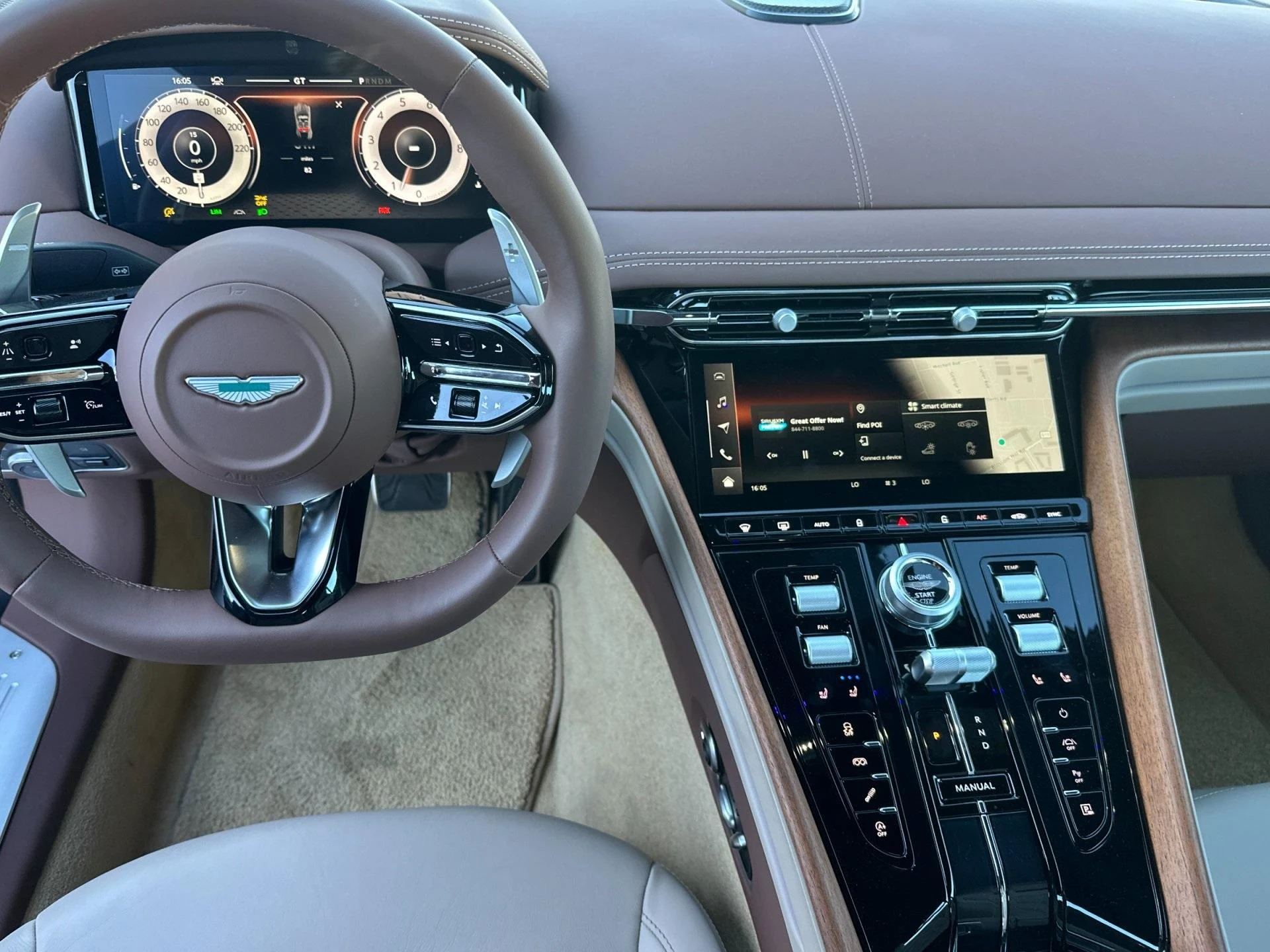 mph015_3137590903_New_2025_Aston_Martin_DB_12_1761746941_0d286e32d2