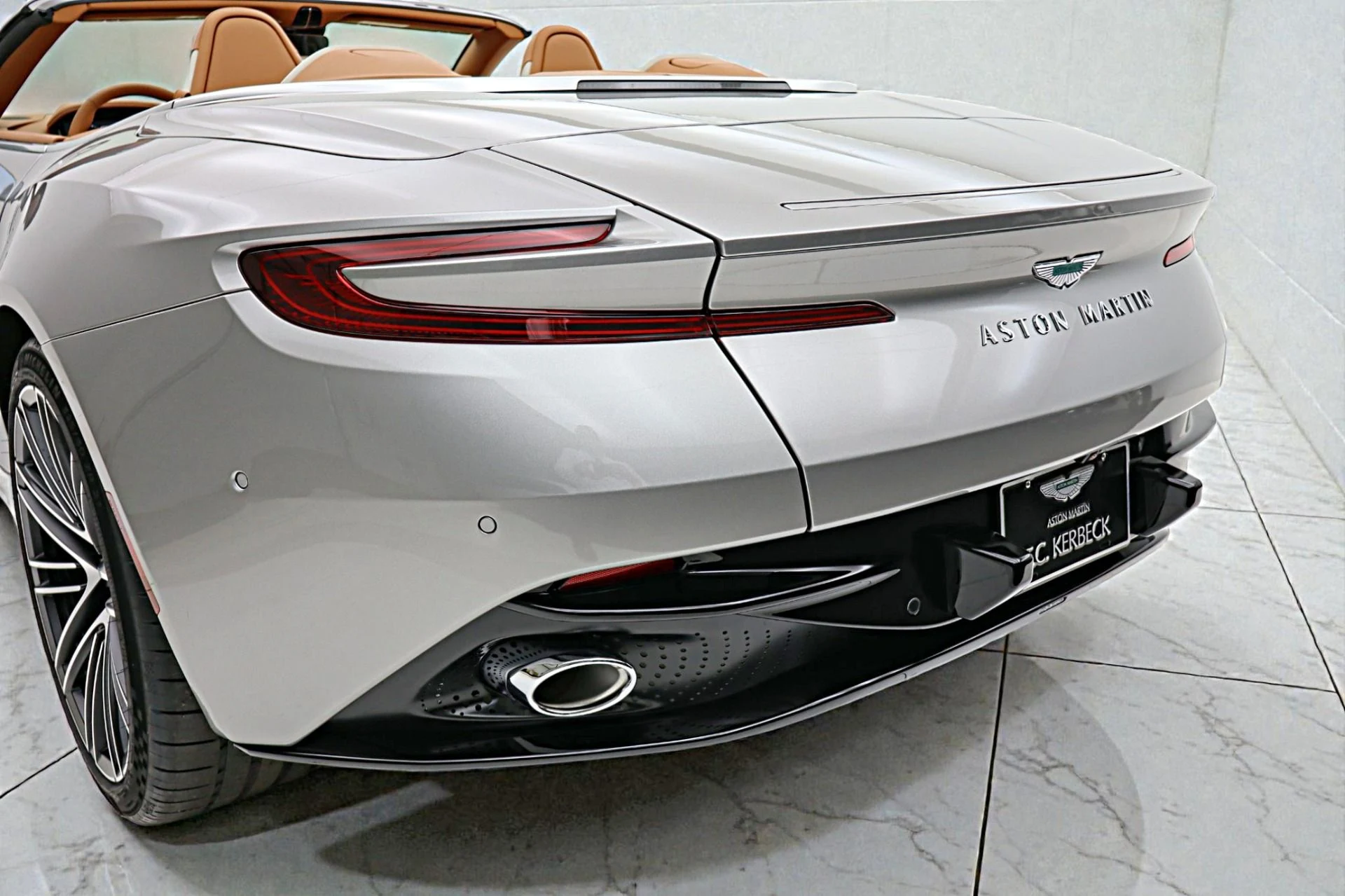 mph015_313969258_New_2026_Aston_Martin_DB_12_Volante_d9e0149d85