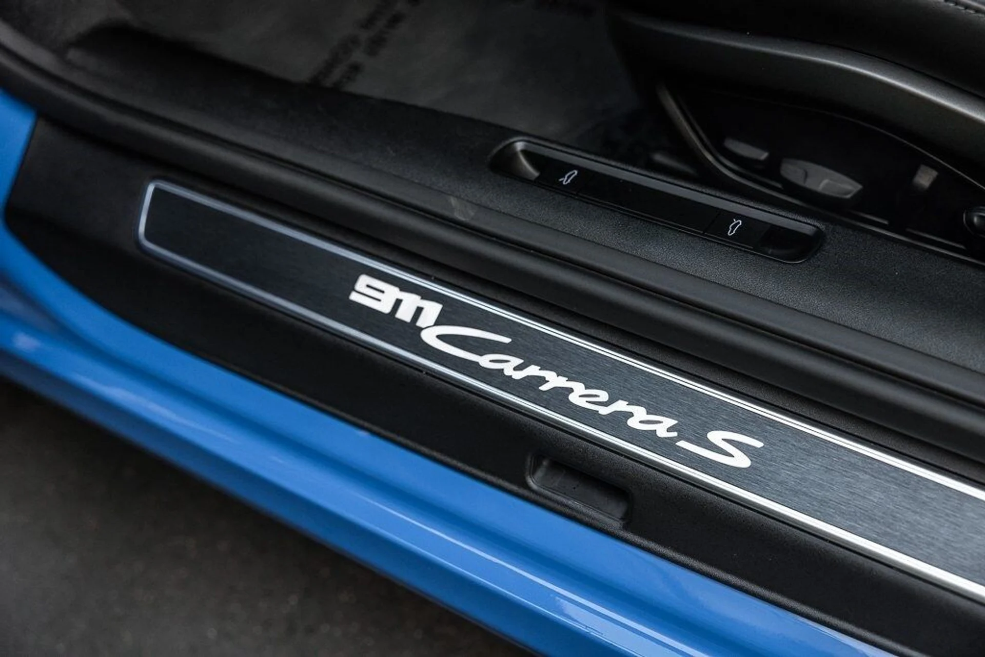 mph015_3142557153_8376809b0bdbb17154f8915fdd272149x_d5673f8e33