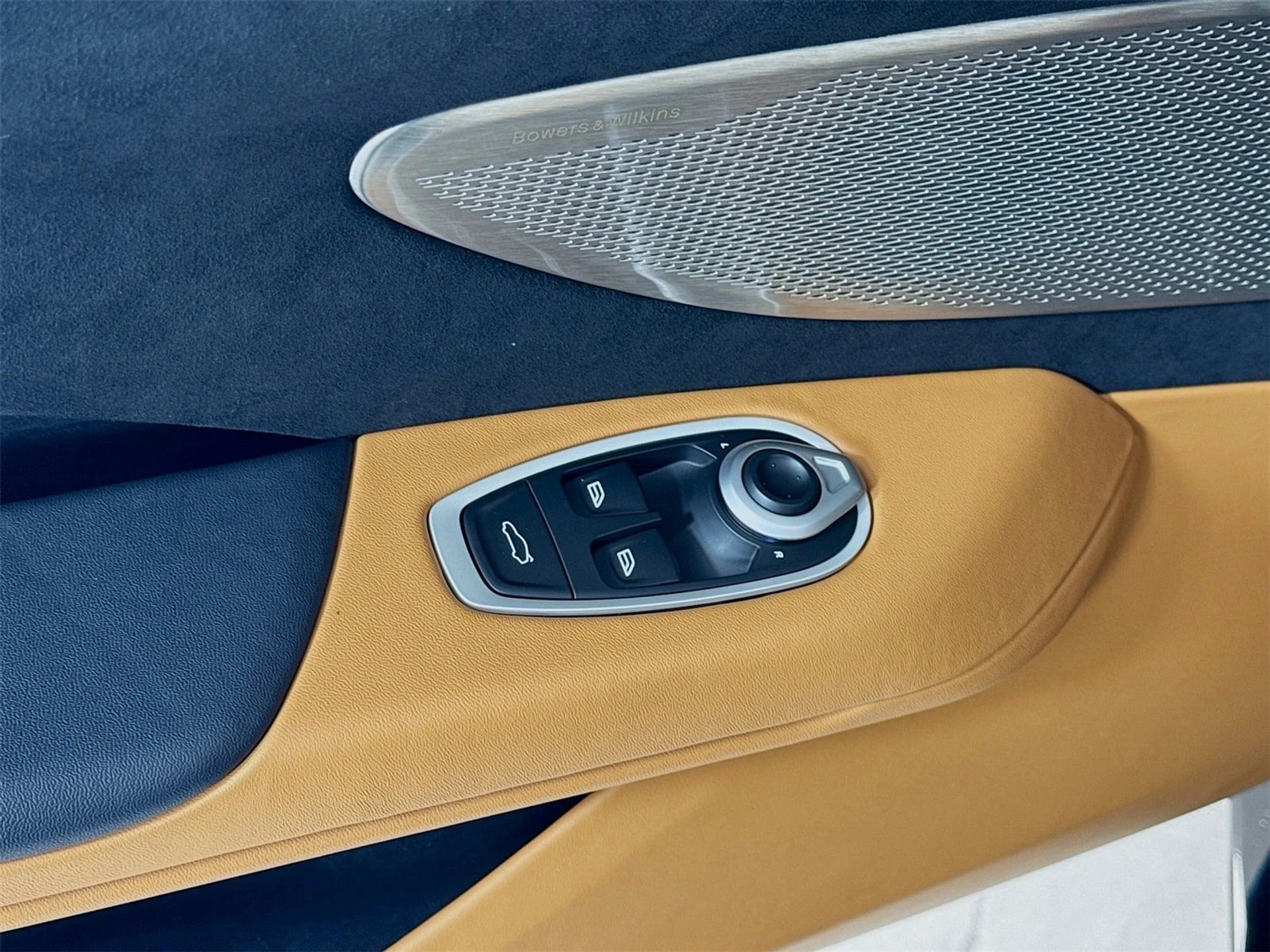 mph015_3145589079_6270528d950da0cb59a866cb374927b3x_b9fc0f3f37