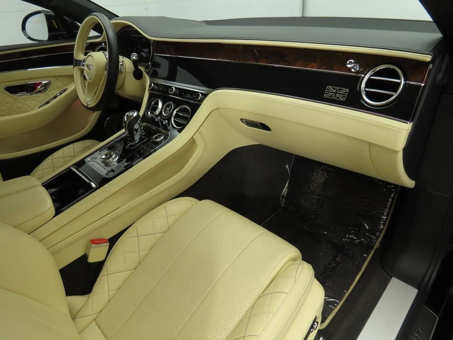 mph015_3145888553_used_2020_bentley_continental_gtv8firsteditioncoupe_8119_22962134_16_1024_29f1ab1e61