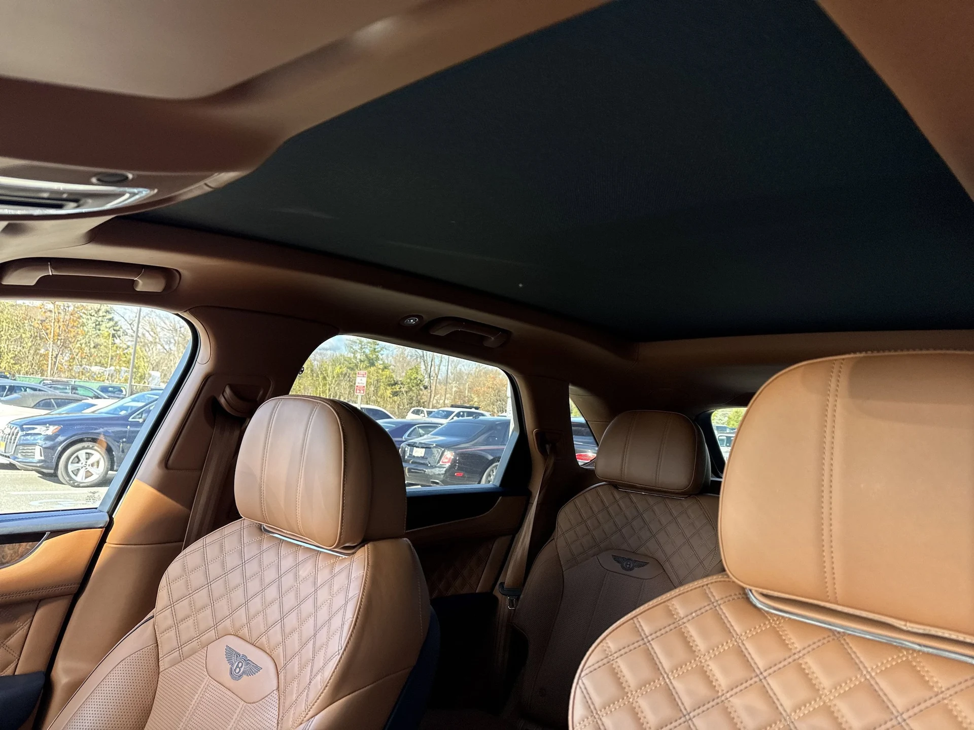 mph015_3151446103_1fc483f389d7af022d542dba6e98f155x_4d576e9221