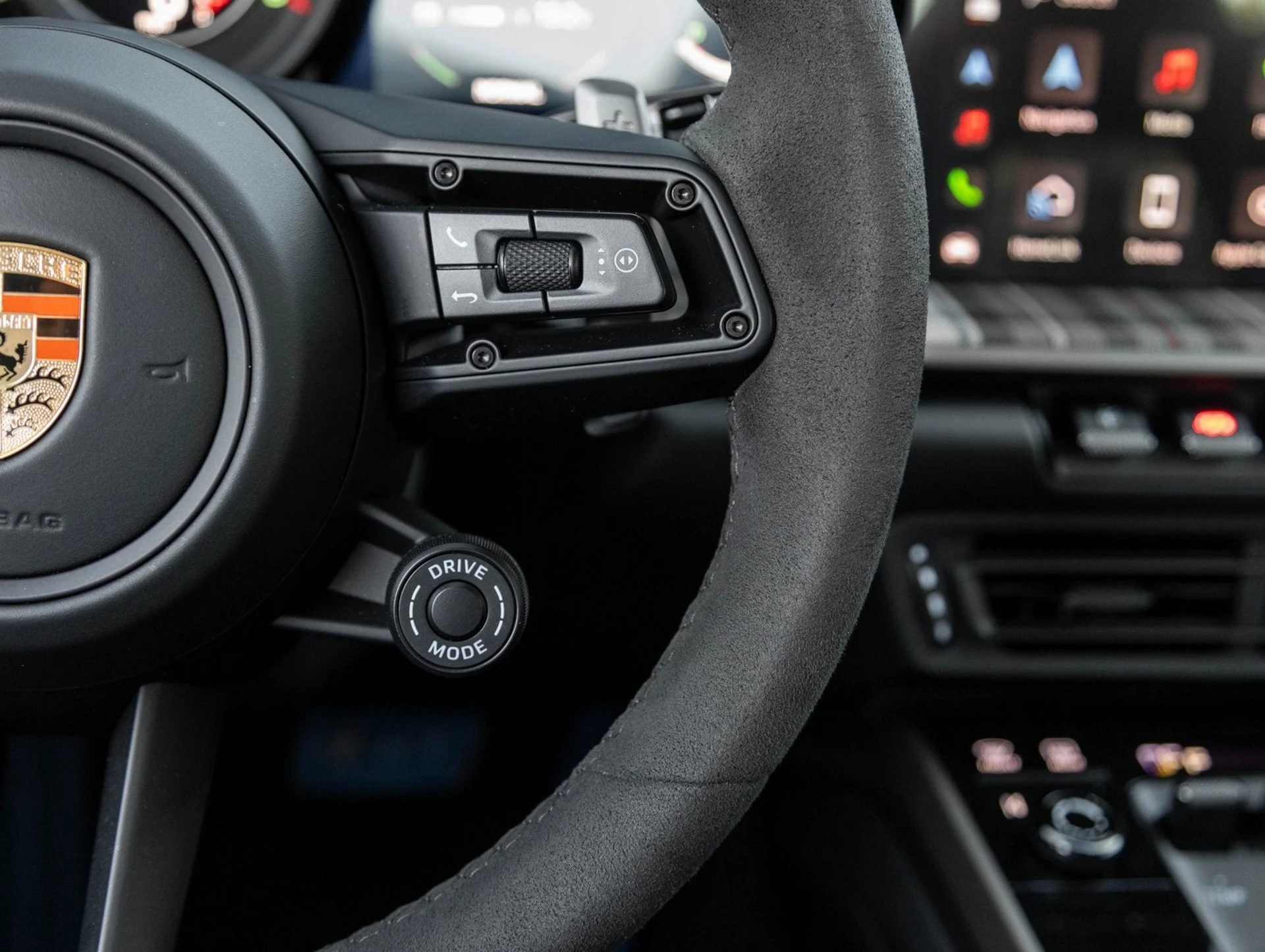 mph015_3152853358_16_3dcee55087