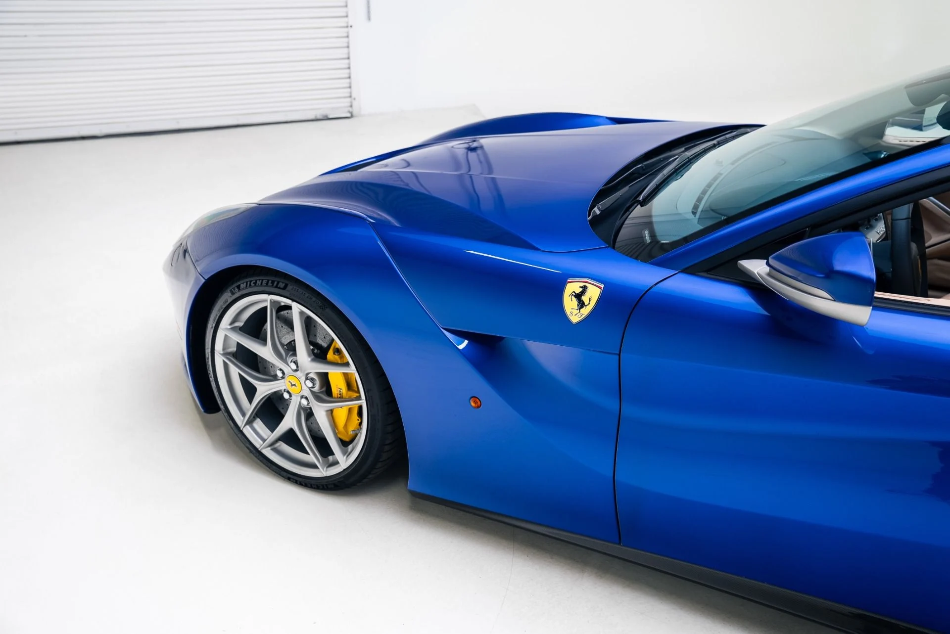 mph015_3156244537_Used_2016_Ferrari_F12berlinetta_1784927197_8c9bc5e69d