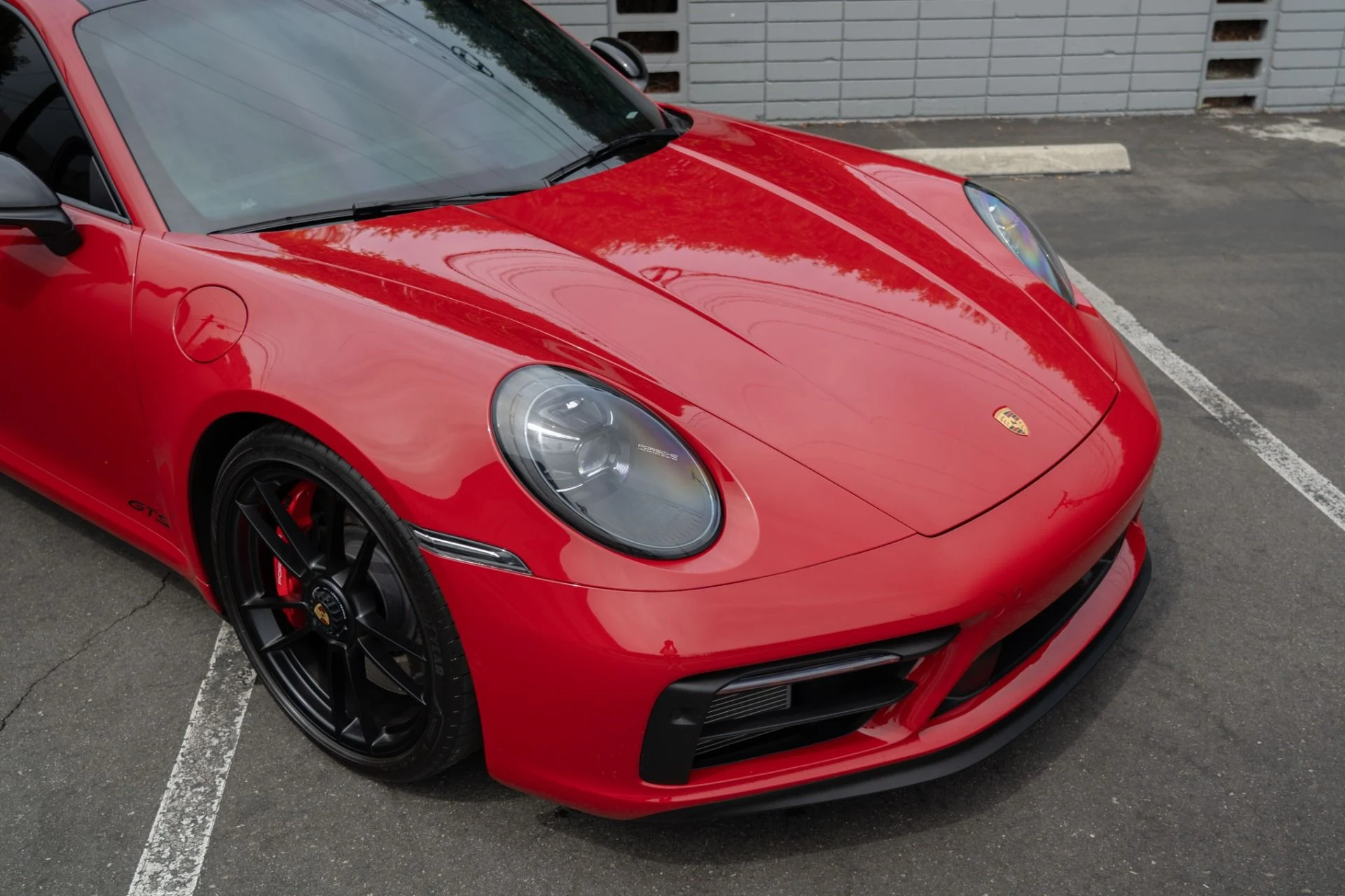 mph015_3158029371_Used_2024_Porsche_911_Carrera_GTS_1756425318_a47d03520d
