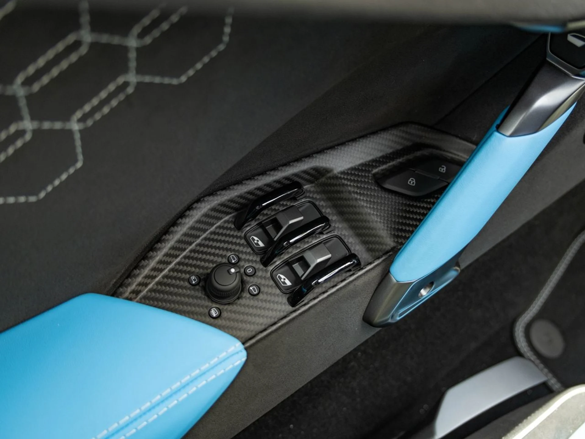 mph015_3163467360_7df7334f22aef60bb0cb08f198f2dd3ex_75fb4bb227