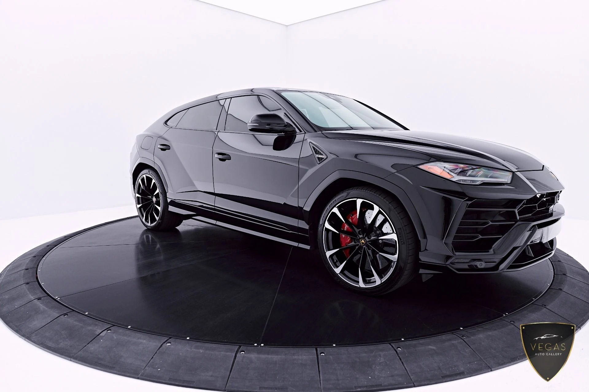 mph015_3166146311_Used_2022_Lamborghini_Urus_1782338925_6dfd959c4a