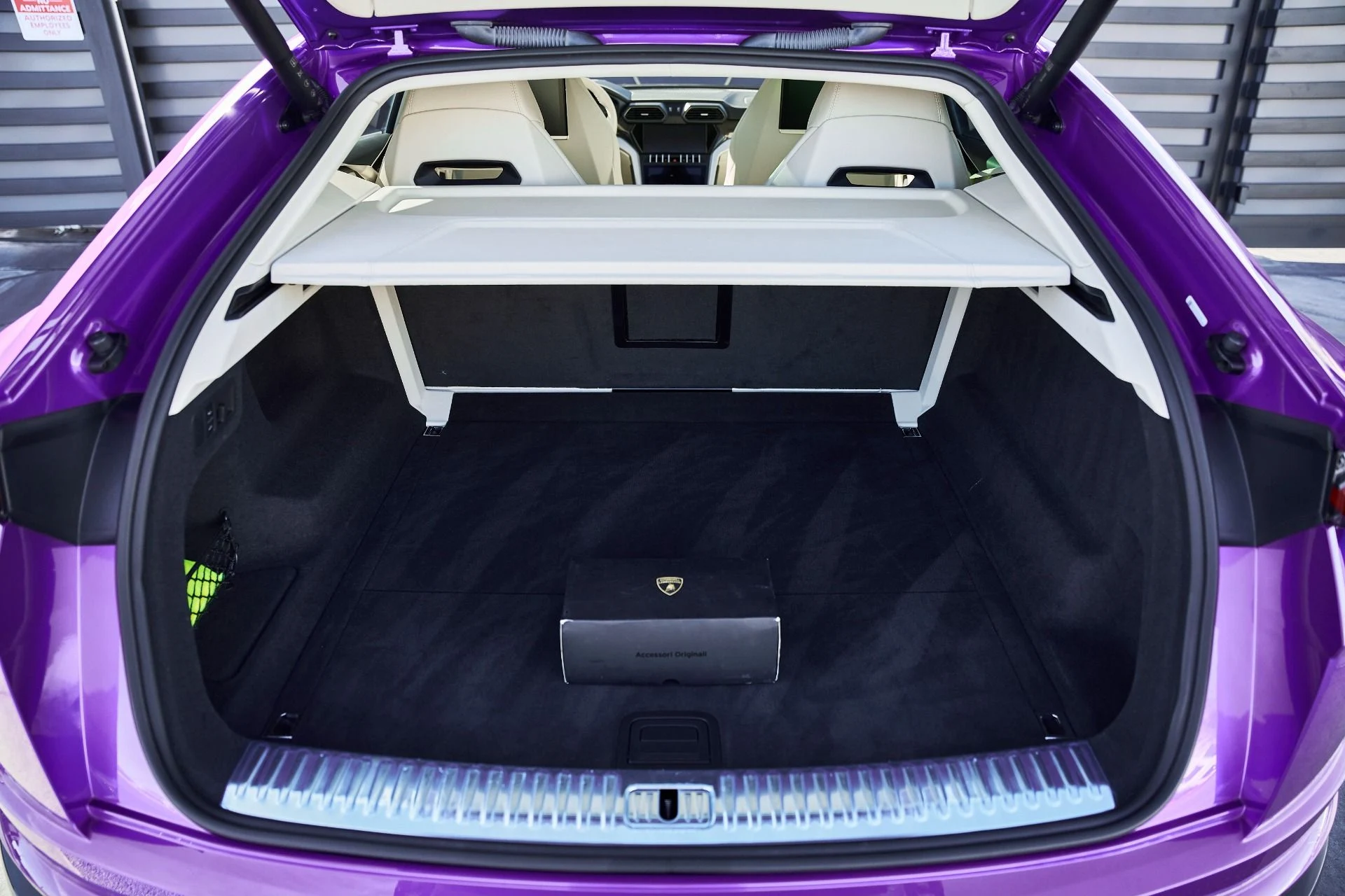 mph015_3167427989_Used_2021_Lamborghini_Urus_1772650619_39885ee5a4