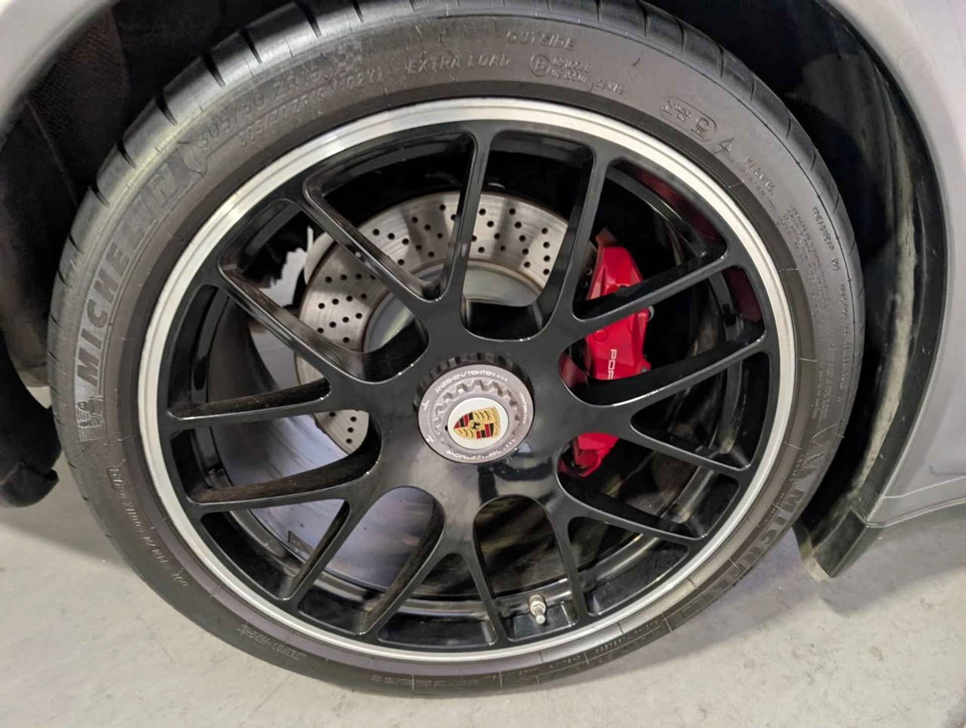 mph015_3172403081_445385f42bf83f1f0eeae1b18984e367x_f6b8b6976e