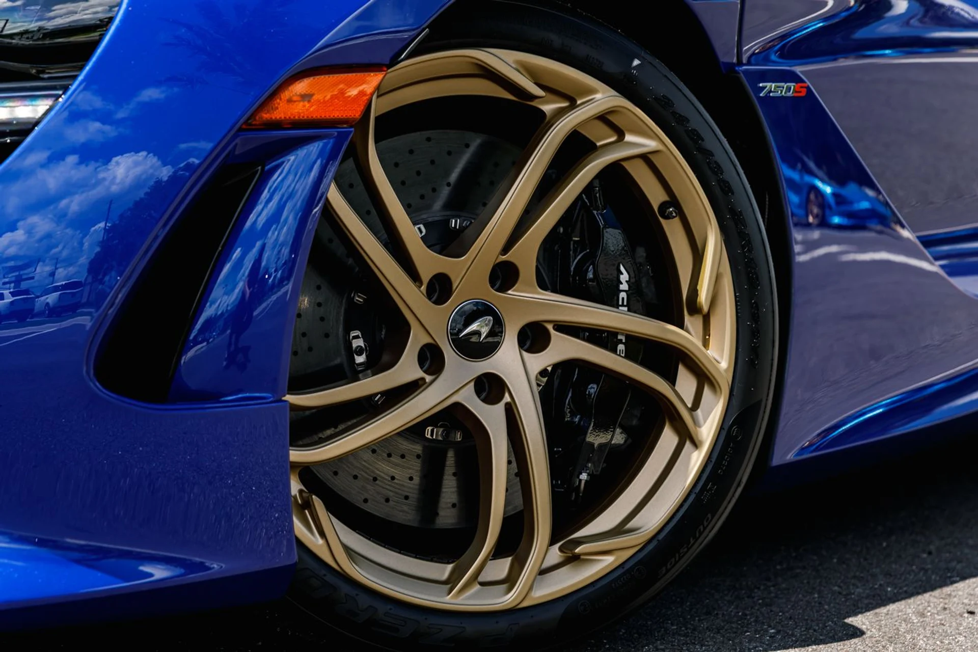 mph015_3176230801_573_p16_l_480d840dc2