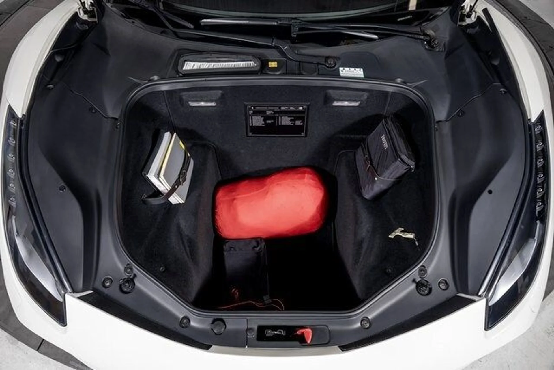 mph015_3176796676_b85dc2e6456e22d625baafa4a91cb7a3x_7b20fd8d11