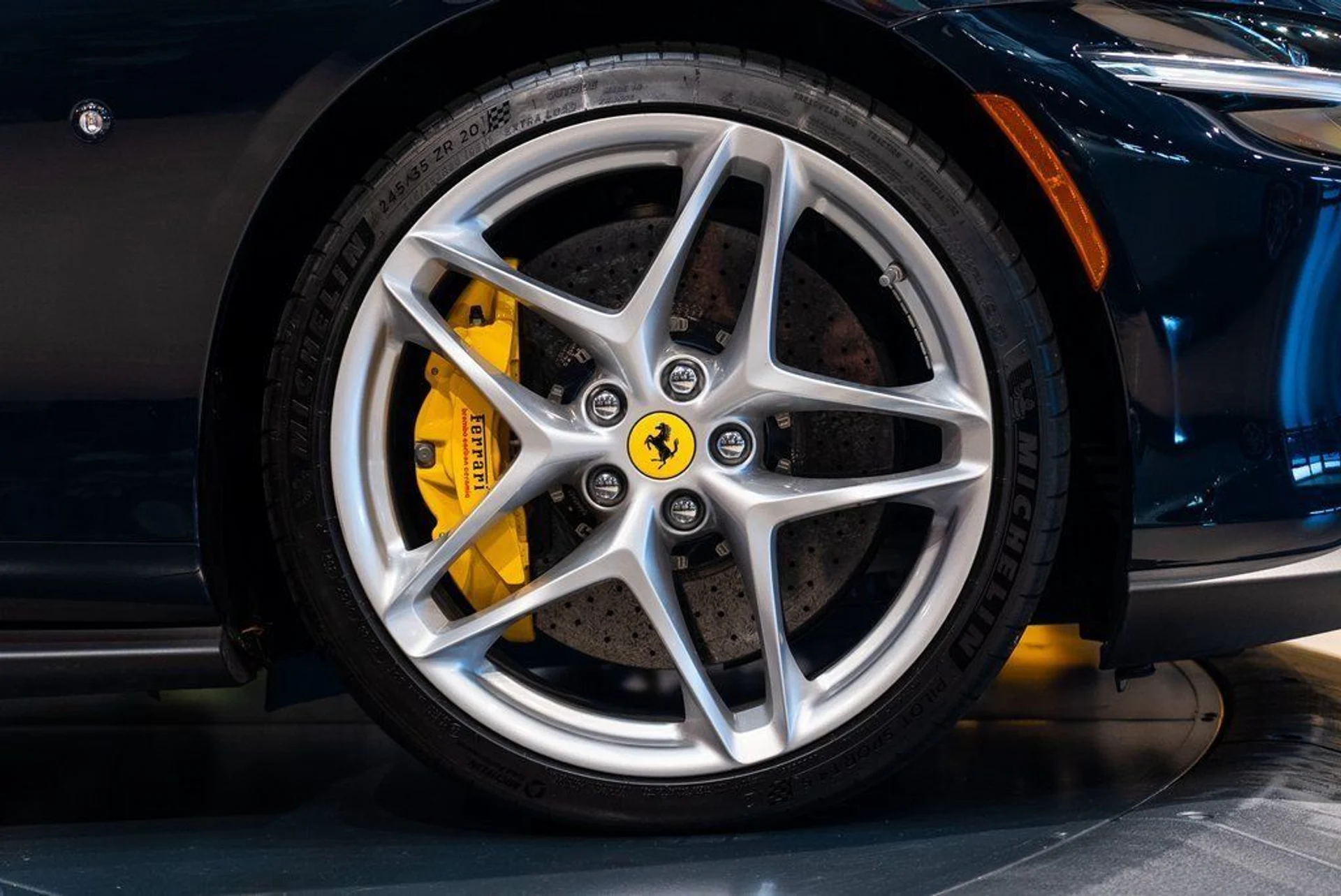 mph015_3178788162_ac0607f32eb973975a44be090e22cd01_466ff57592