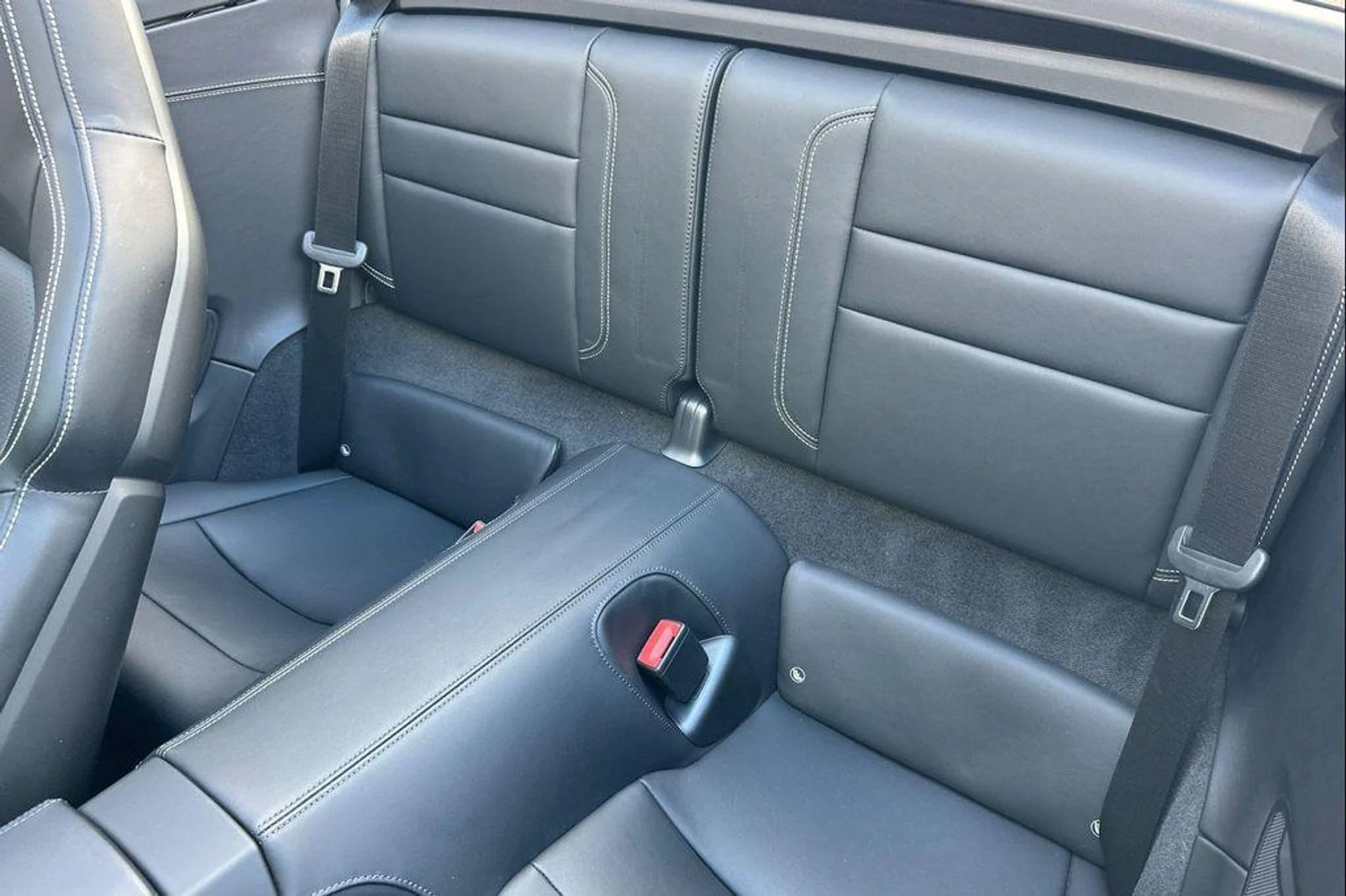 mph015_3178808605_IST_0p_Yy_Hq0_M_Jj_Yp_QV_Lx2z_DH_Fuu_Y_0de69dba86