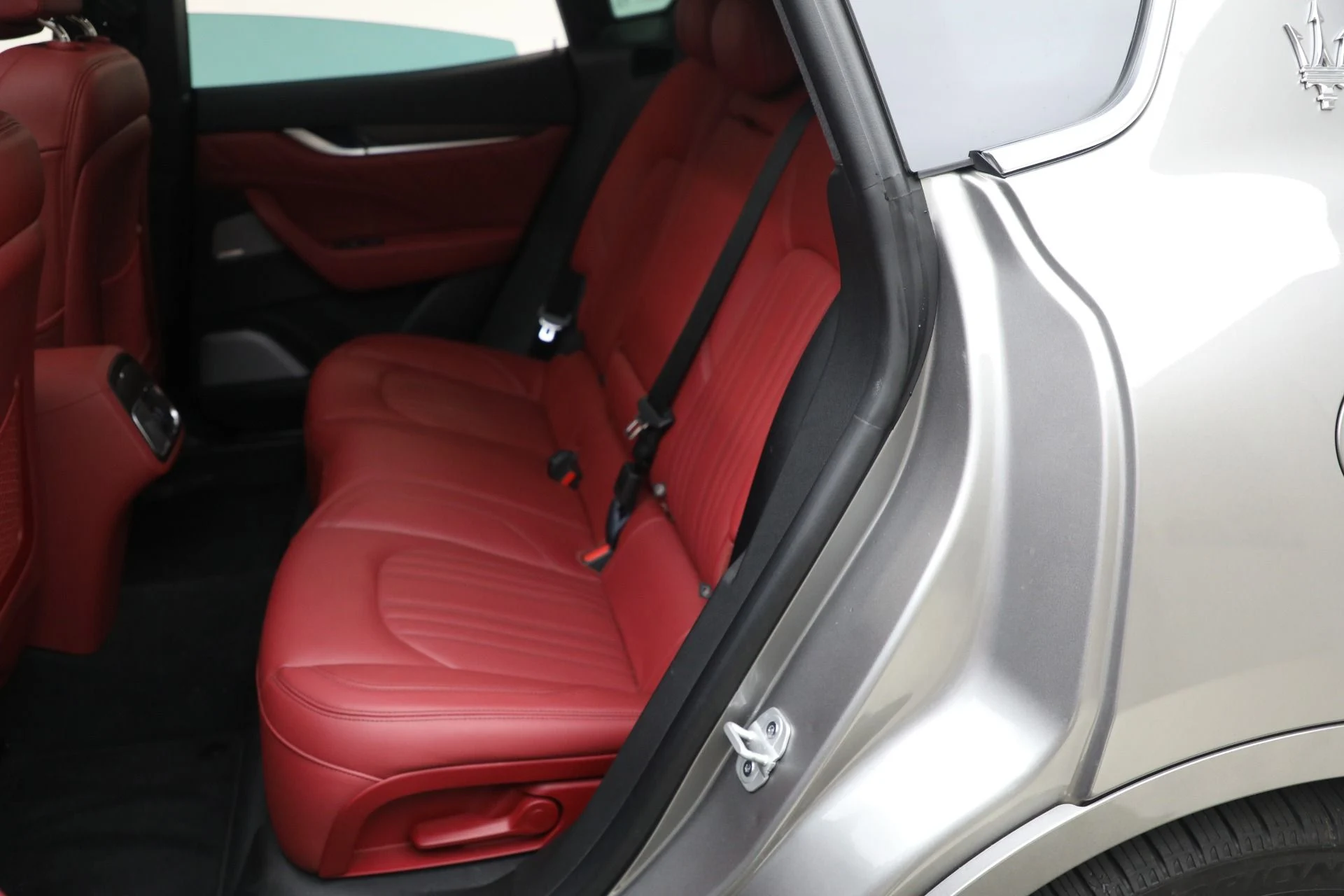 mph015_3182087739_Used_2022_Maserati_Levante_GT_820e0a88f9