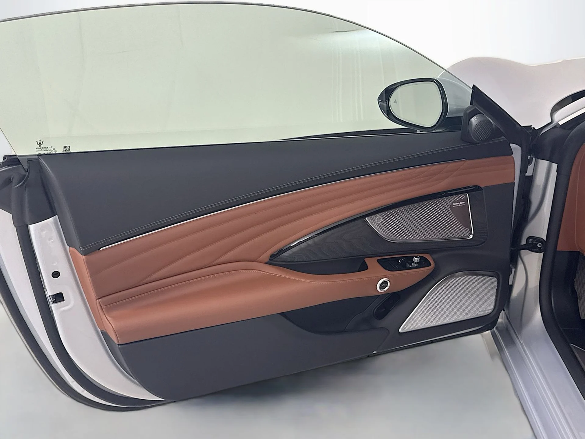 mph015_3194521810_7fe19e1edeefdca002af5209a2d53c24x_a6363e822a