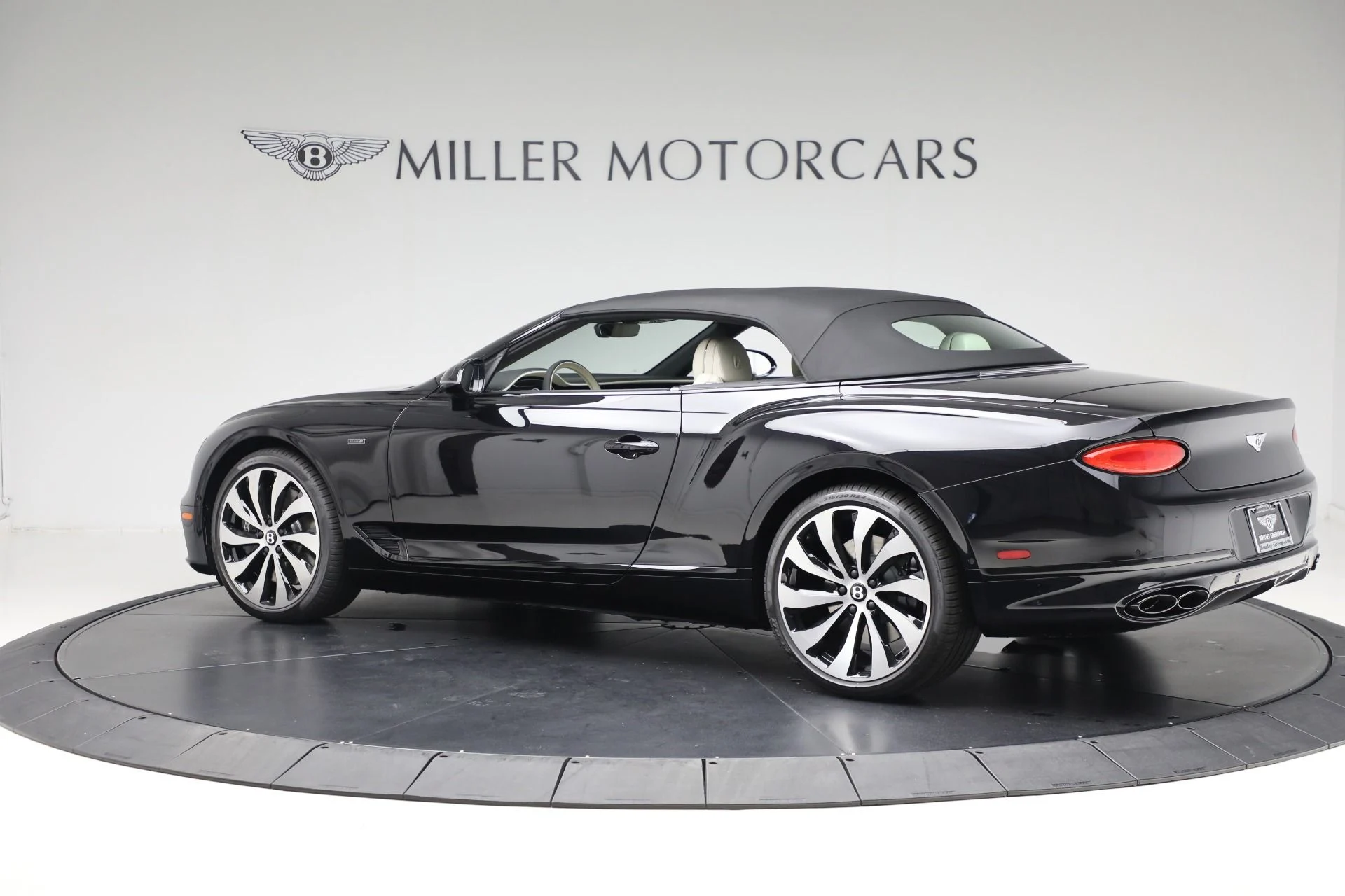 mph015_3203096325_New_2024_Bentley_Continental_GTC_Edition_8_febd5d2017
