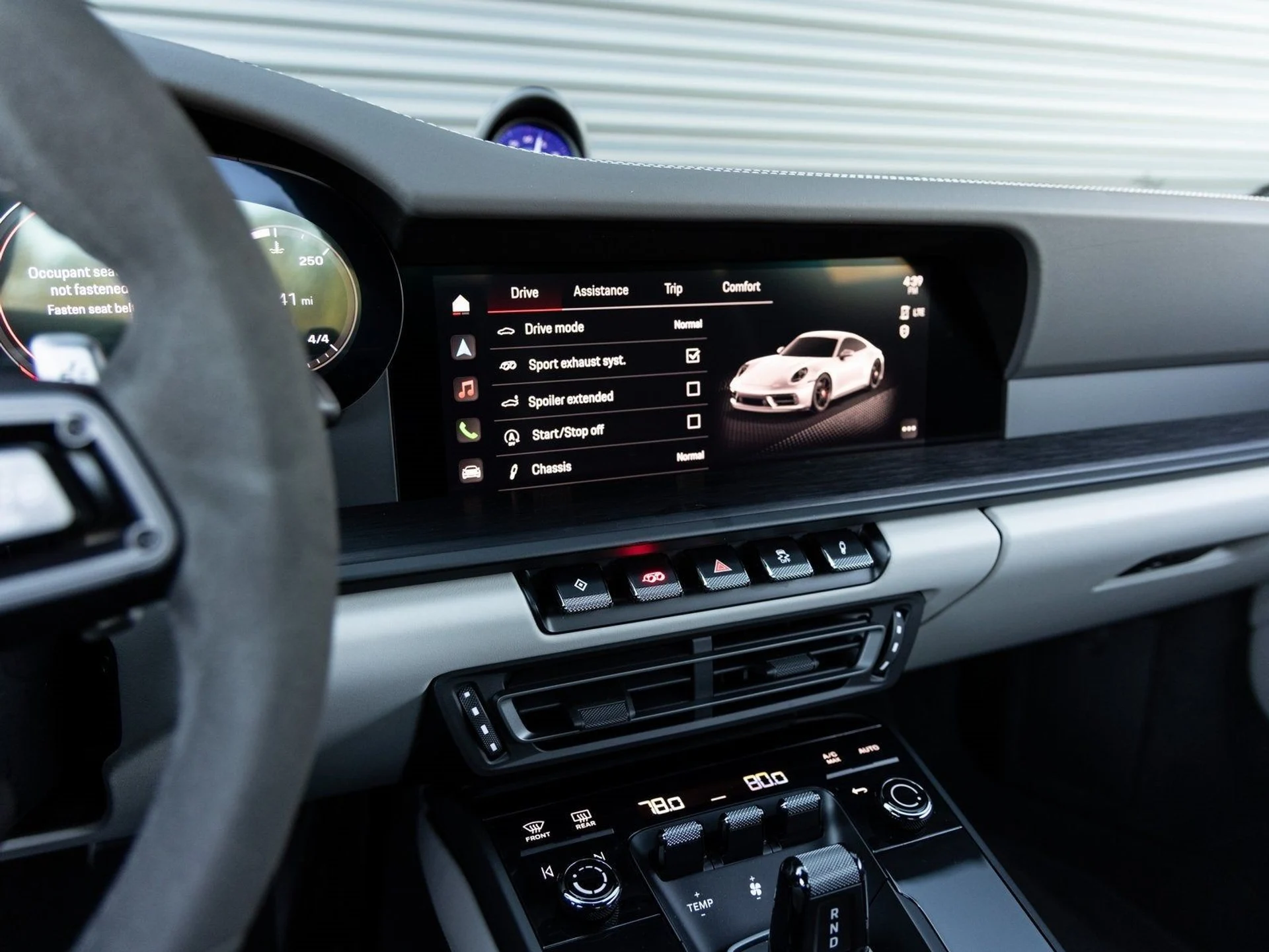 mph015_3208386604_16_59b53051fd