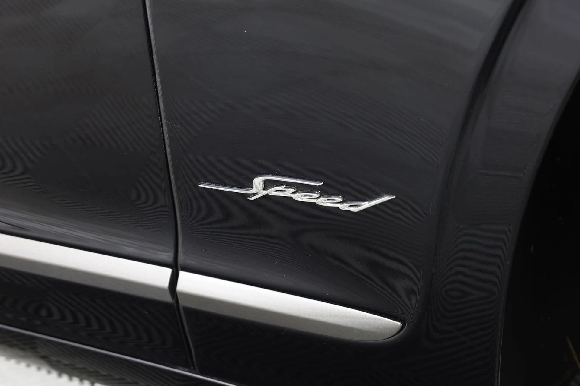 mph015_3213284411_2ee521b00b51e9e845ad098aab8e128d_41df249644