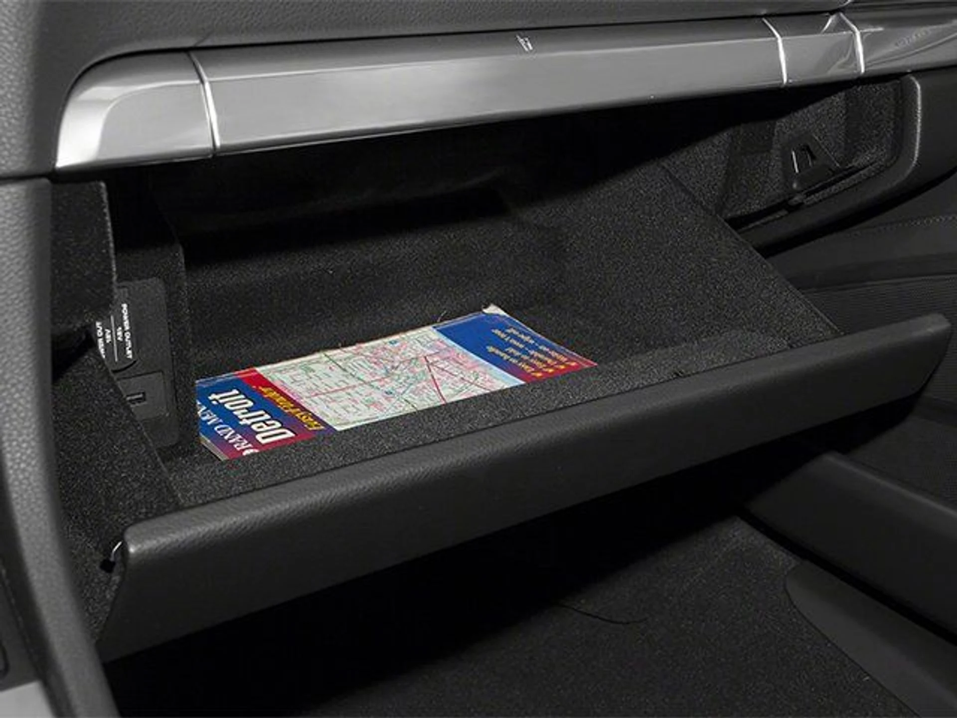 mph015_3219898804_018984036231d2a1b53c7ebadcec0ee3_34987e8264