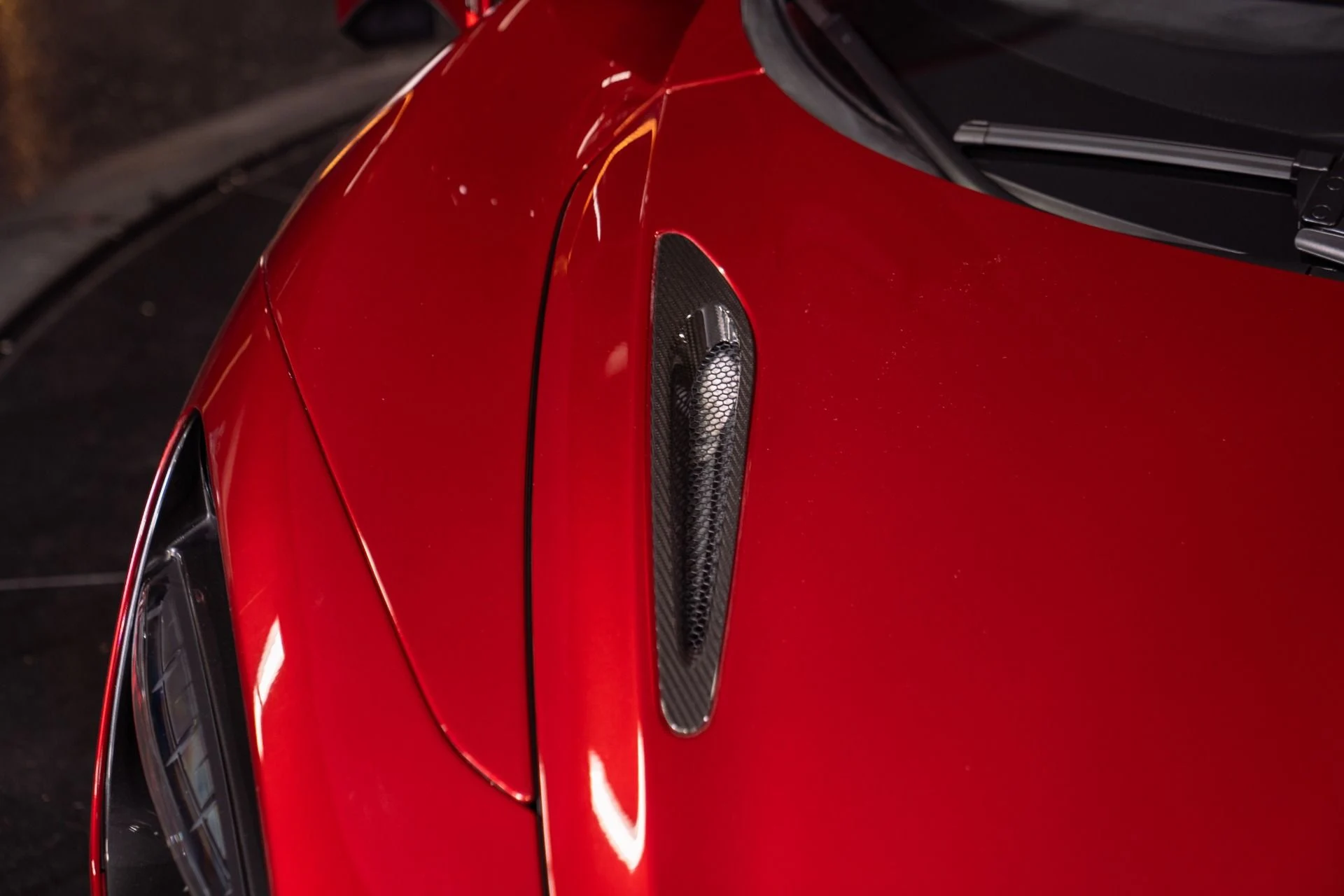 mph015_3228174936_Used_2022_Mc_Laren_720_S_Spider_Carbon_Fiber_Tonneau_Cover_365k_MSRP_1793047226_e3b645c41f