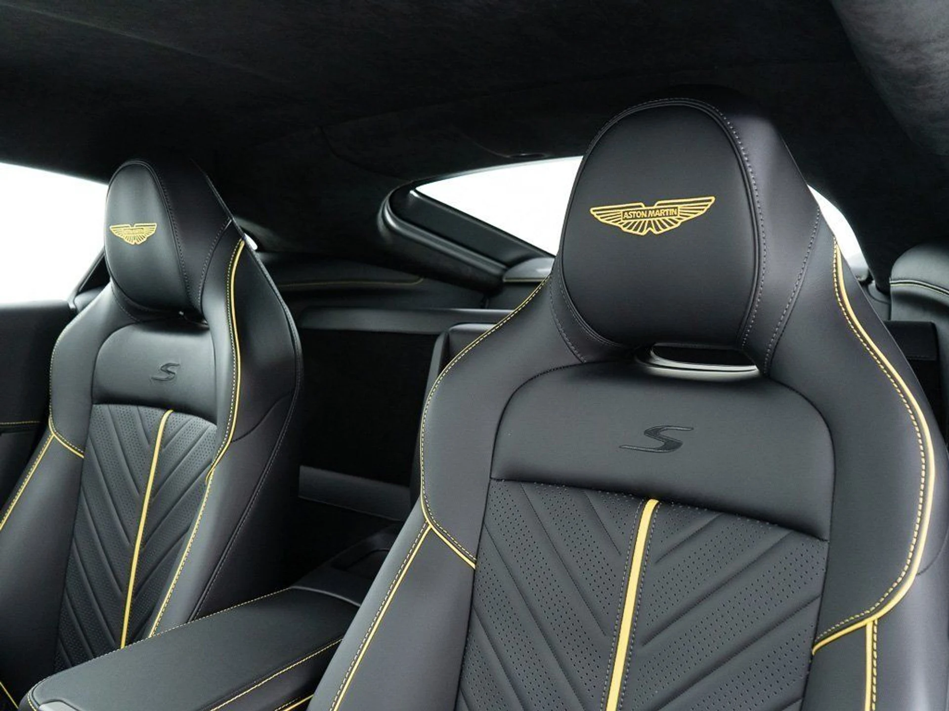 mph015_3230925318_ee712724558dd15a69c9457e7f8d74c2_f9a364ed66