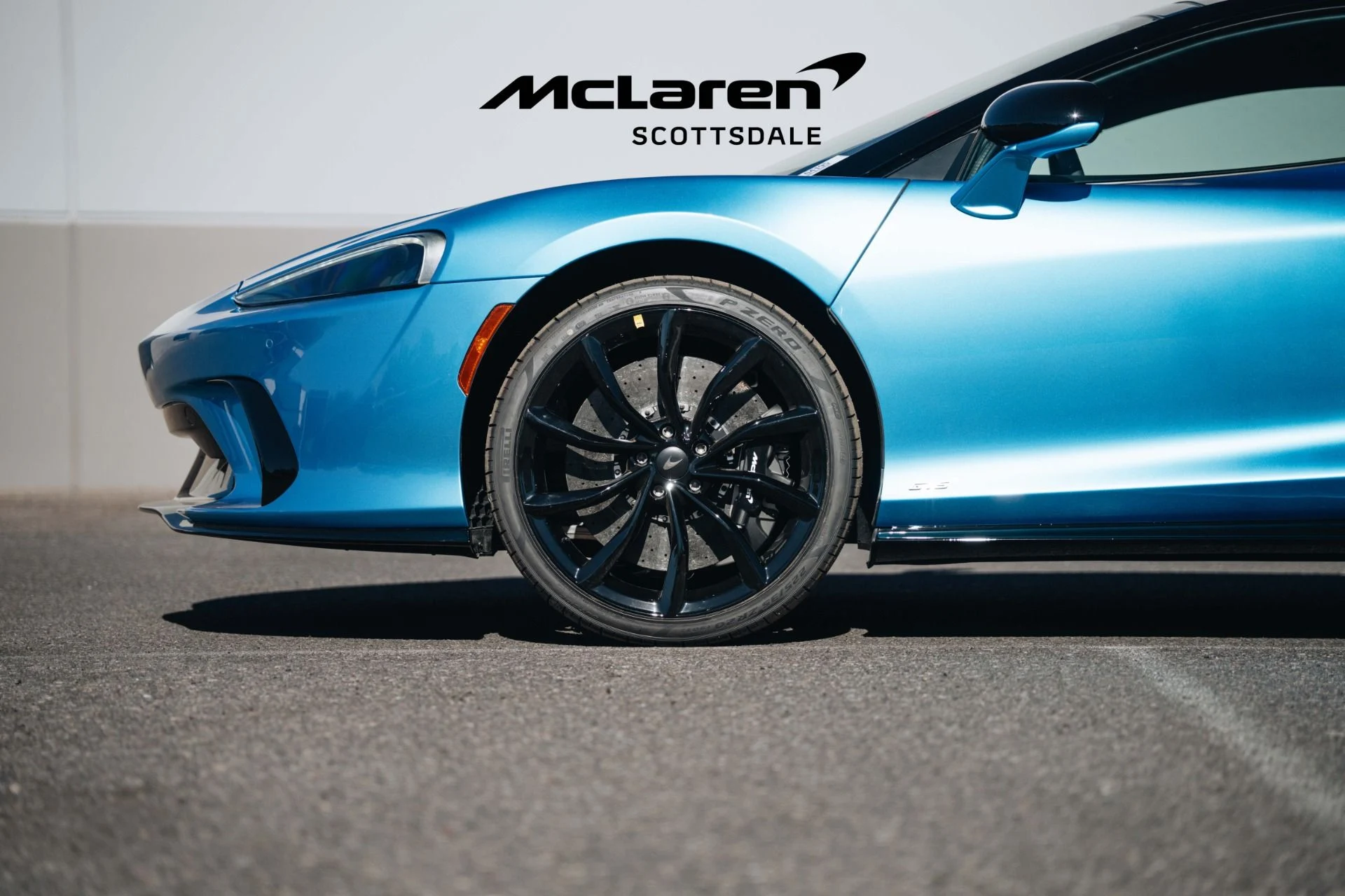 mph015_3233029933_Used_2025_MCLAREN_GTS_TECHLUX_1736985367_3c0d6e3f62