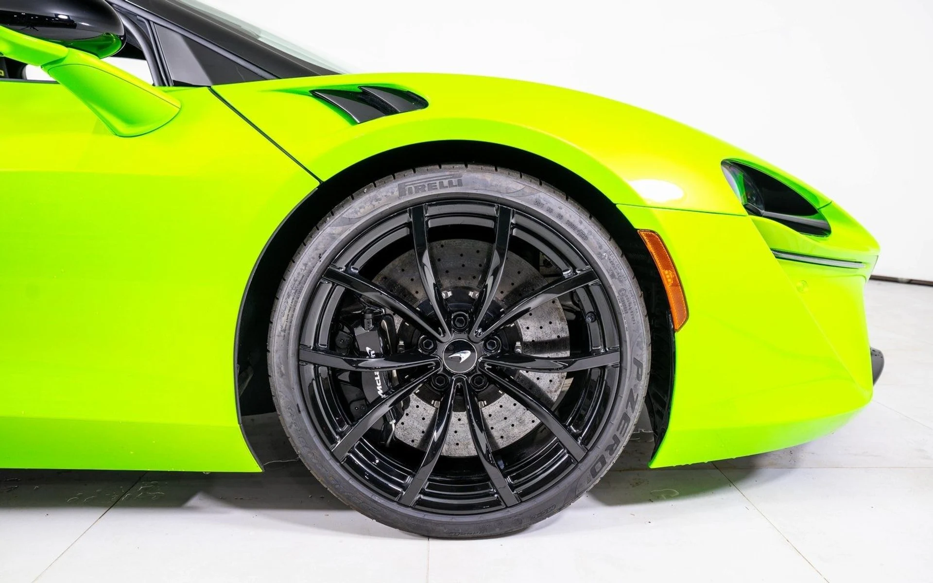 mph015_3233773872_ef396753d92a73852f8884840e873922x_bb44b2422d