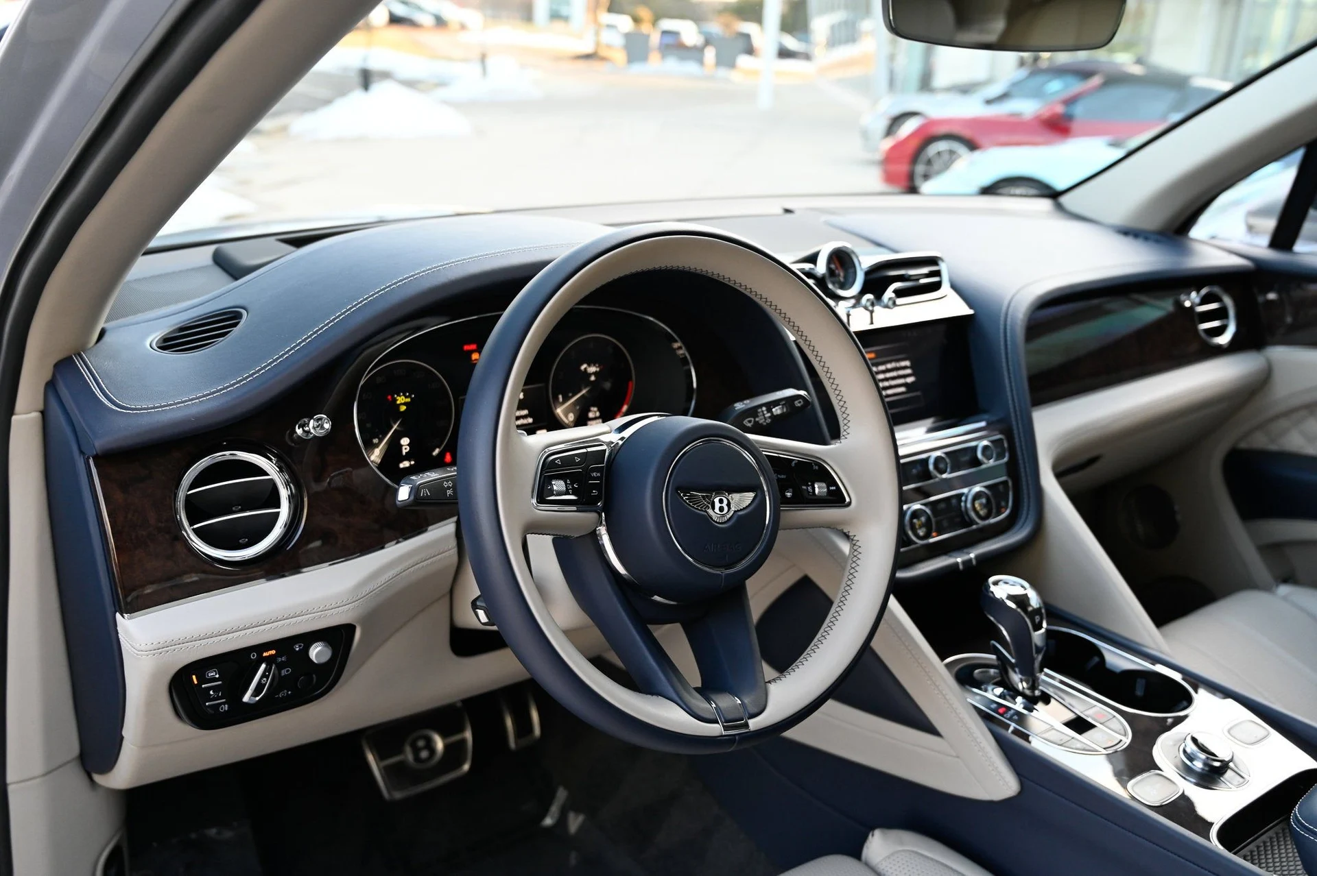 mph015_3237479265_8b8927368b6f435aacb5e1694aa84289_e37face553