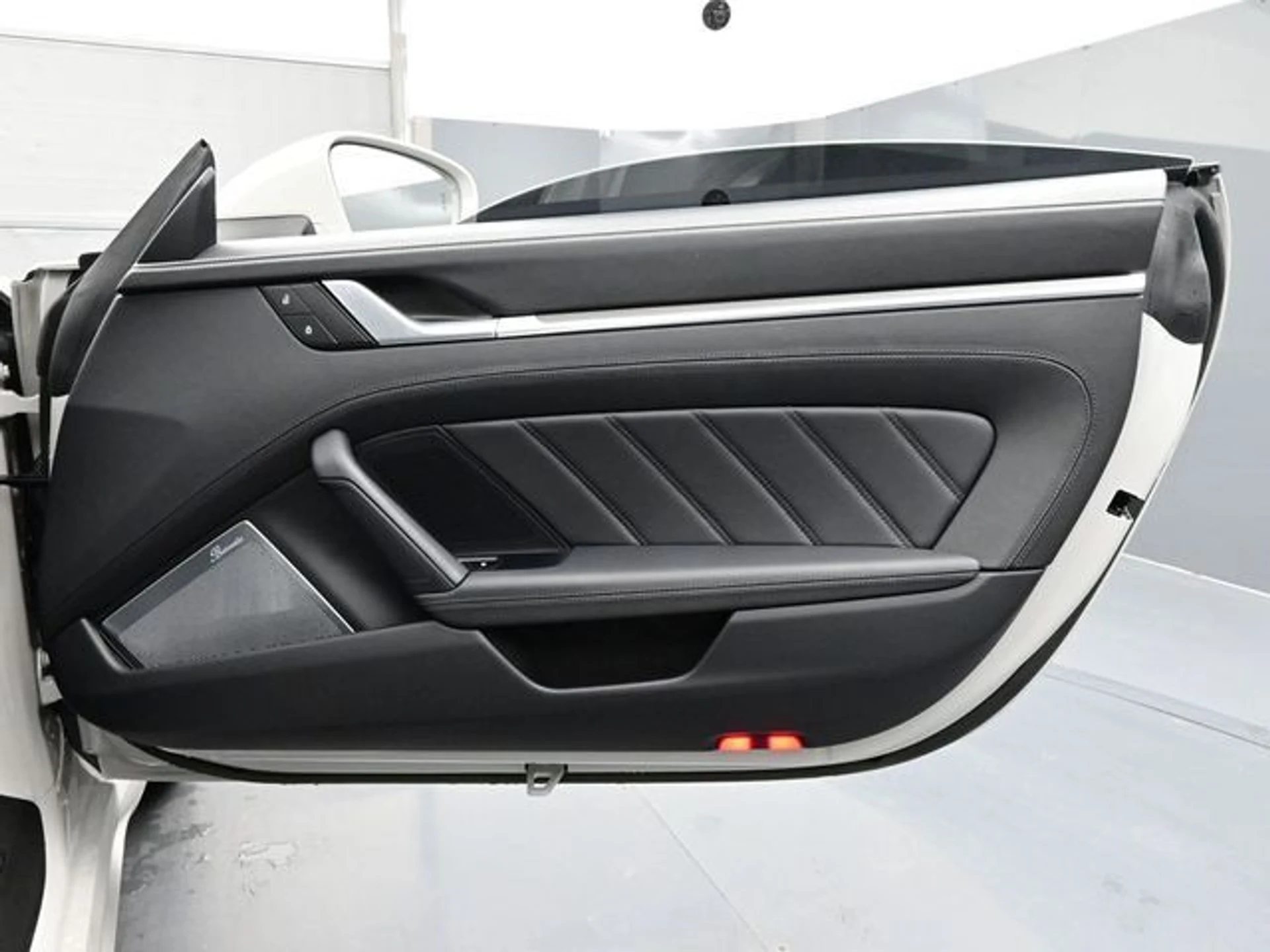 mph015_3243186604_7572b317640b577c7c92b8616b2317d5x_b06e062545