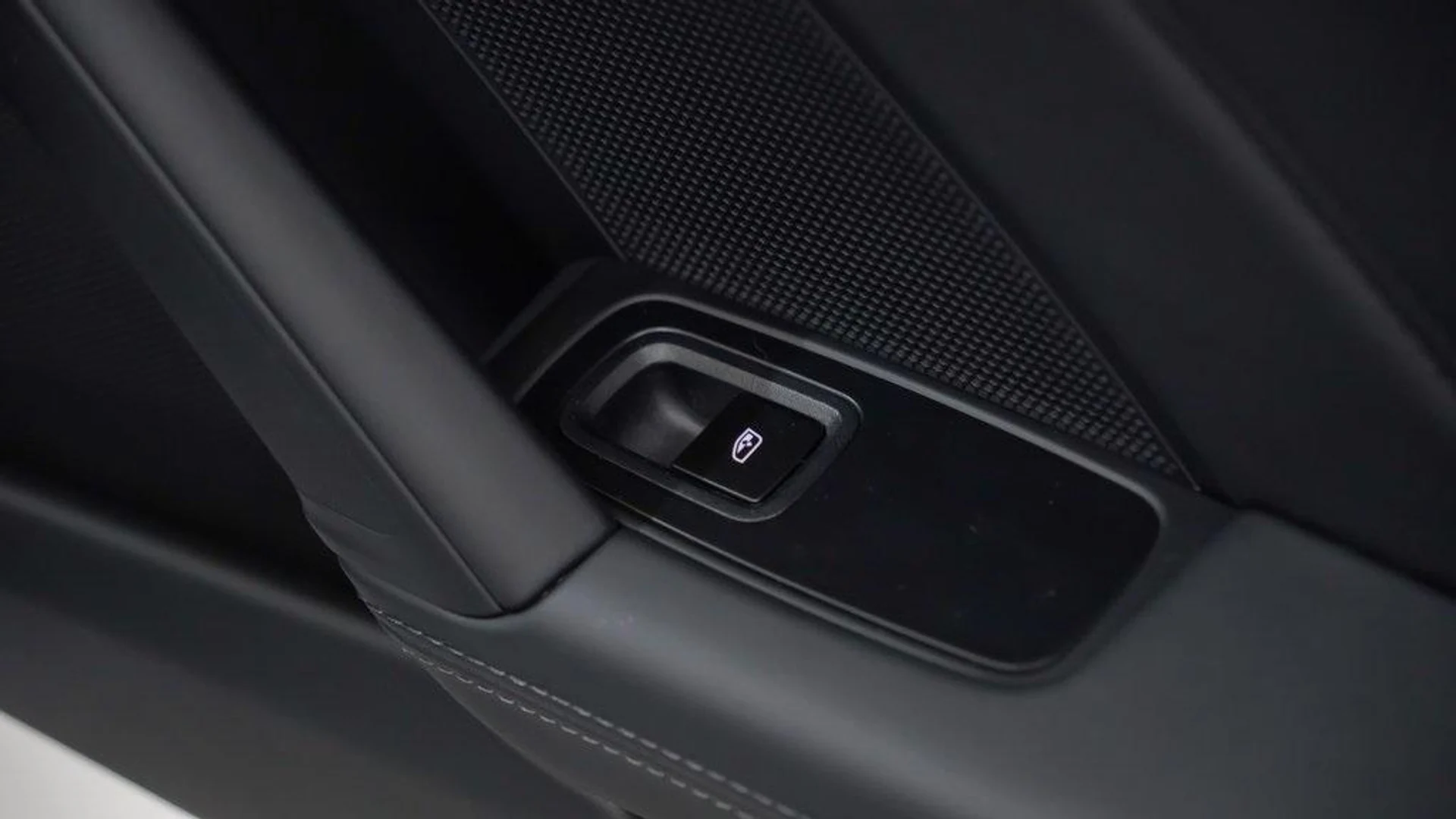 mph015_3243534022_9_X6_Vf9f_Ols5s_yktgiqlb_Nnb_N_Vo_23993b394a