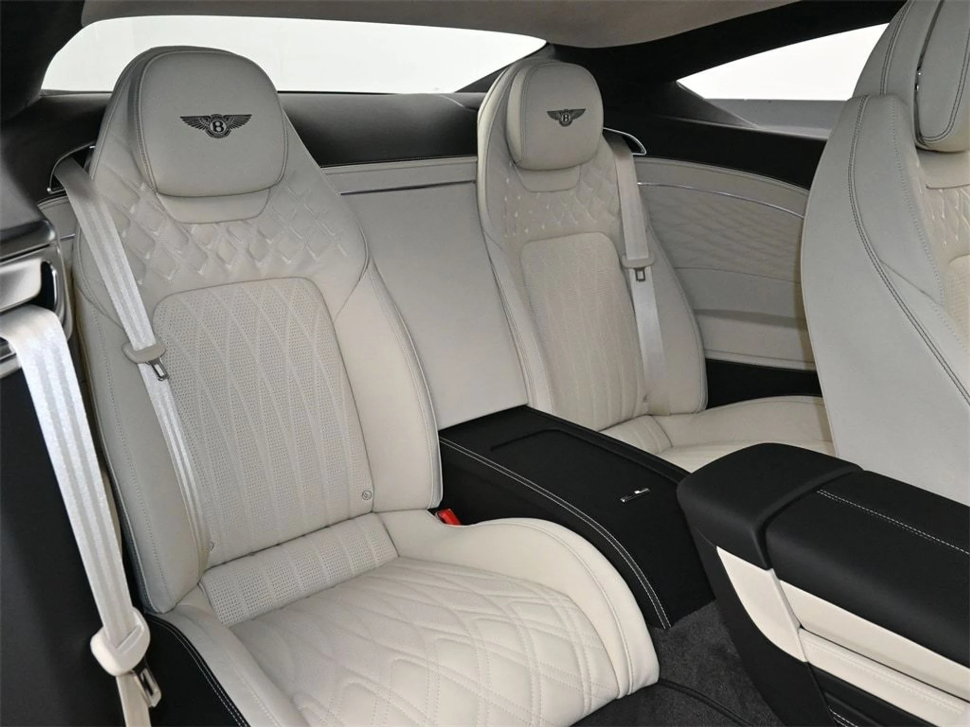 mph015_324594517_5fb291565840bd210f95fcb502239b3bx_7bc8e24d3f