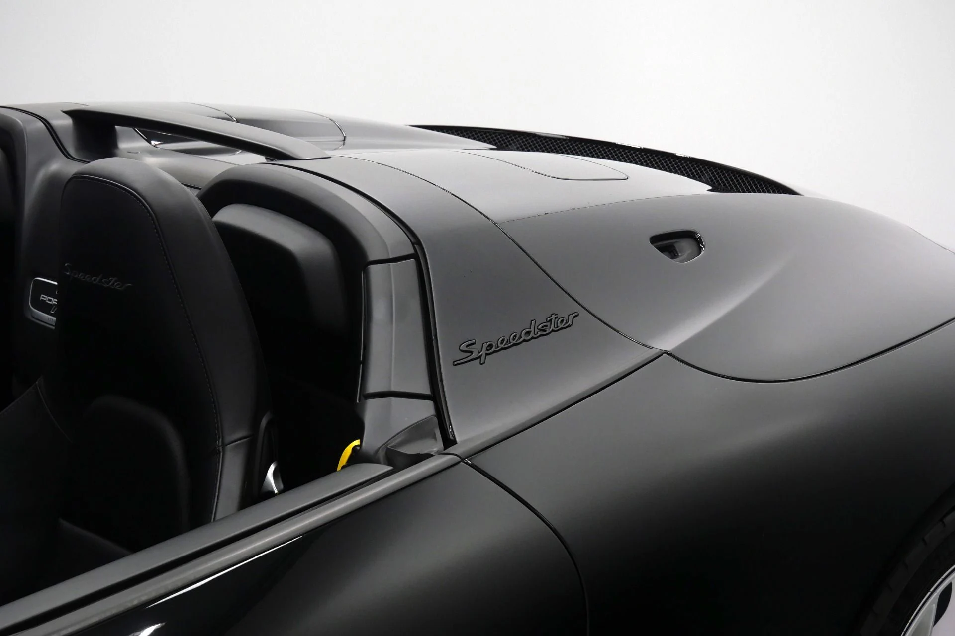 mph015_3256165038_Used_2019_Porsche_911_Speedster_1715_of_Only_1948_Built_6_Speed_Manual_1779827774_71713db875