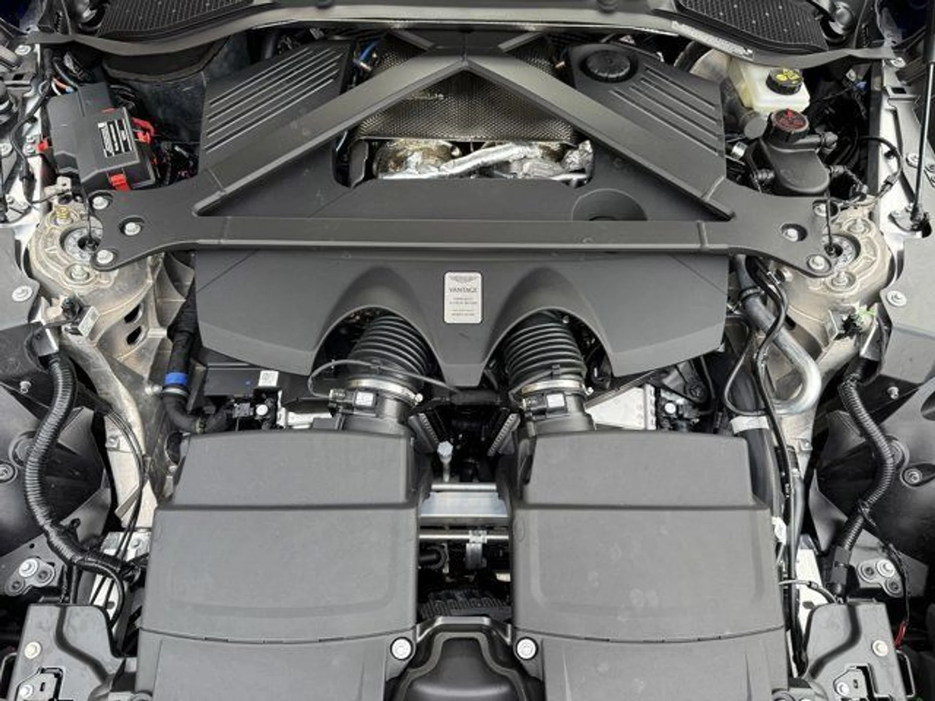 mph015_3258394278_d9f383c1bd1e449991ea48be6e4e6809_616958e108