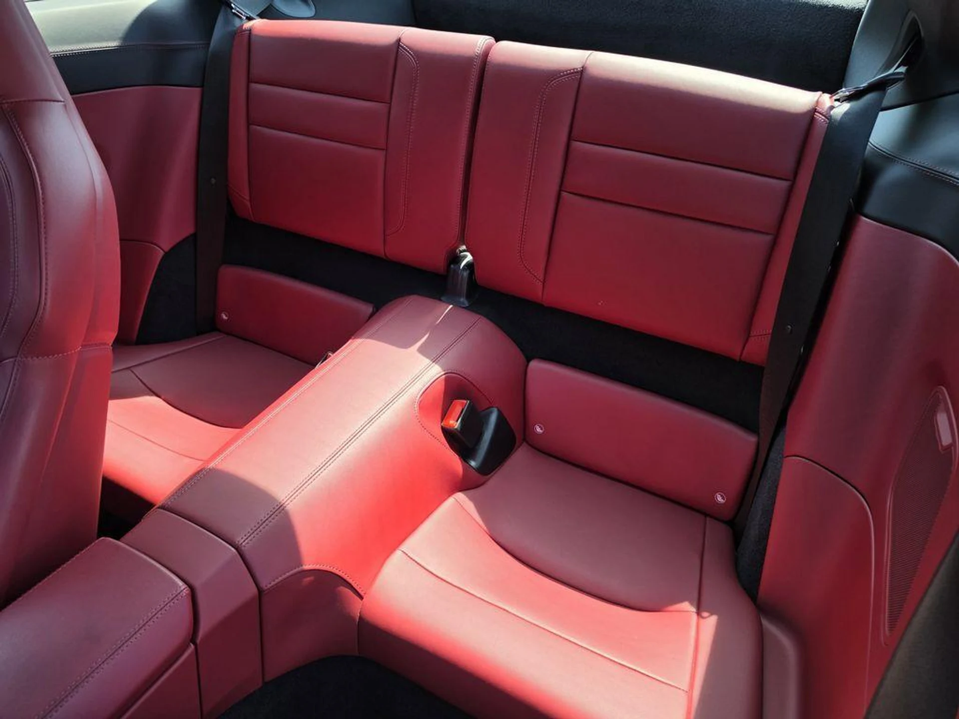 mph015_3259749254_WX_21_Eqjm_Aka_VV_Uk_BW_Ku_R_Gw_Iy8w_Q_da23434219