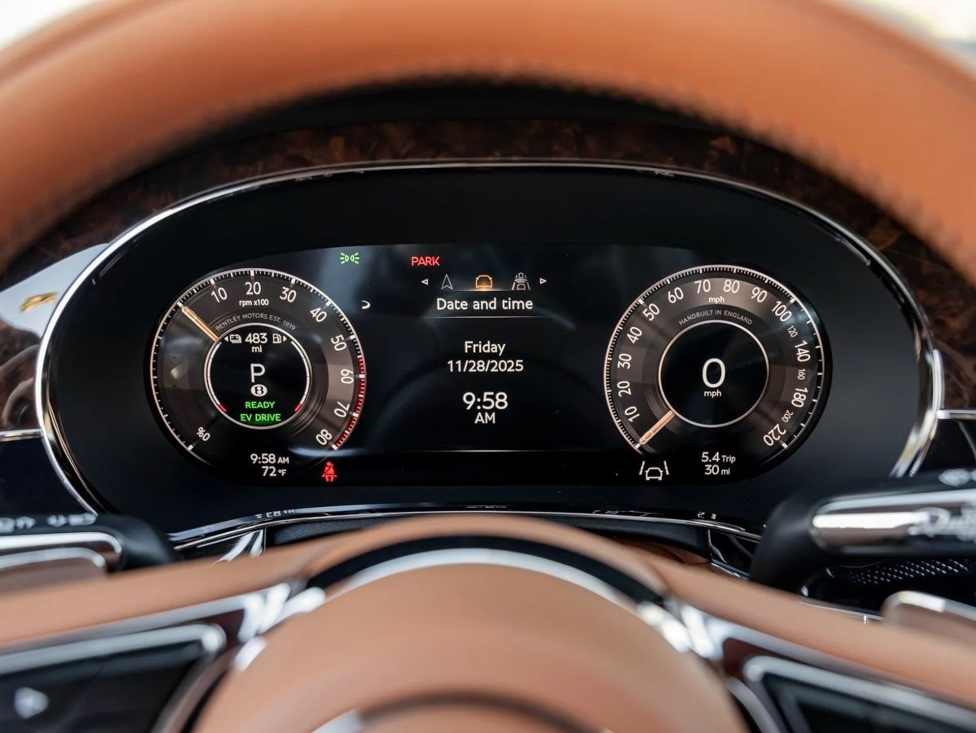 mph015_3261958493_16_b45296bea6