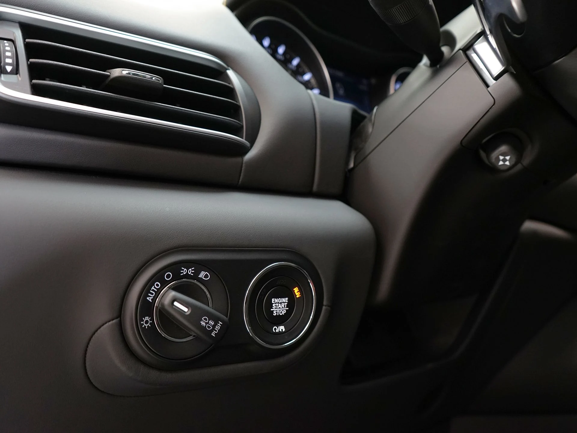 mph015_3267580611_ddeba50cfa45f2ac82911beca7f26275x_f017150d62