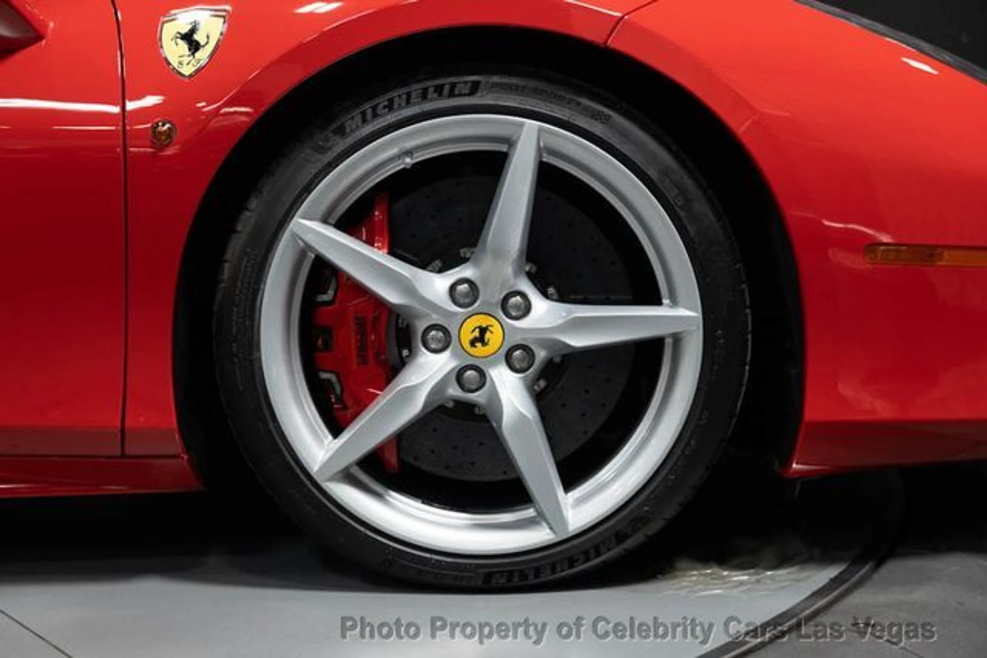 mph015_3269548579_used_2016_ferrari_488_gtb_2drcoupe_9707_23063335_20_640_b1cb7f1a71