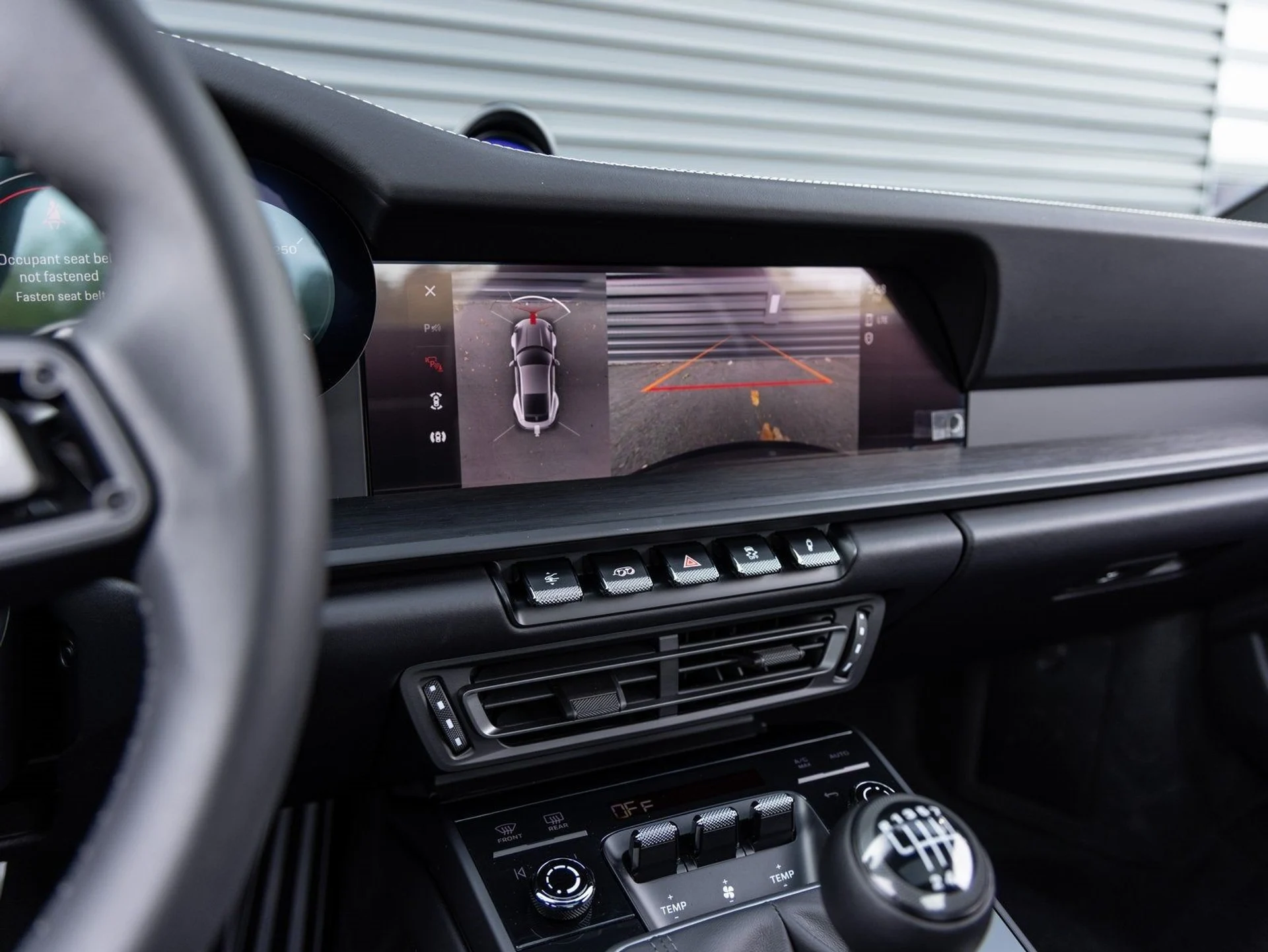 mph015_327685580_16_5621c70602