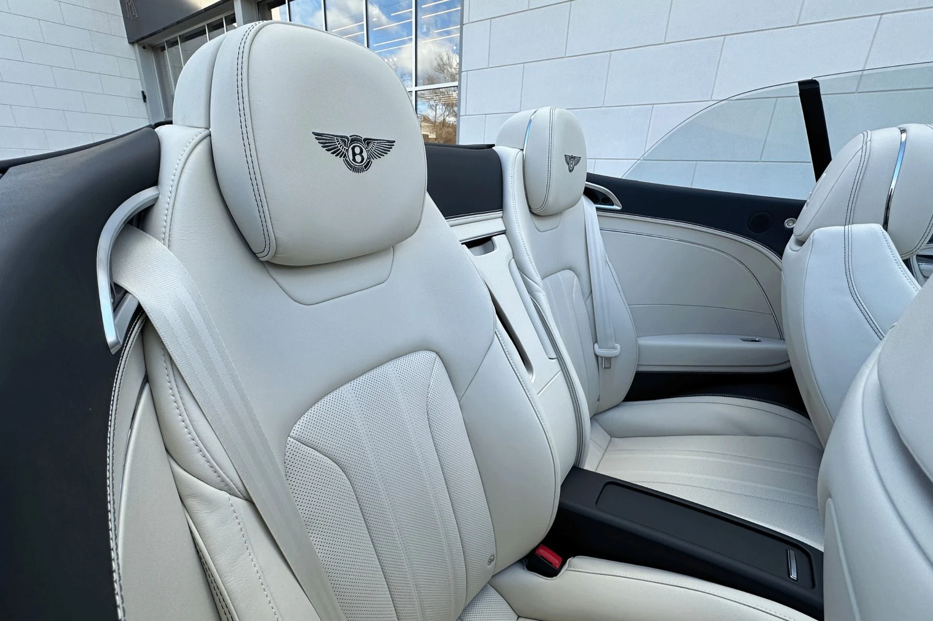 mph015_3286390114_New_2026_Bentley_Continental_GT_GTC_1763468170_afb8c695fe