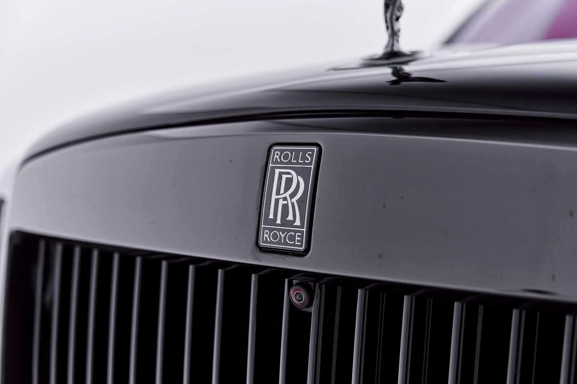 mph015_3288429292_Used_2024_Rolls_Royce_Cullinan_Black_Badge_1784335847_f890801f9c