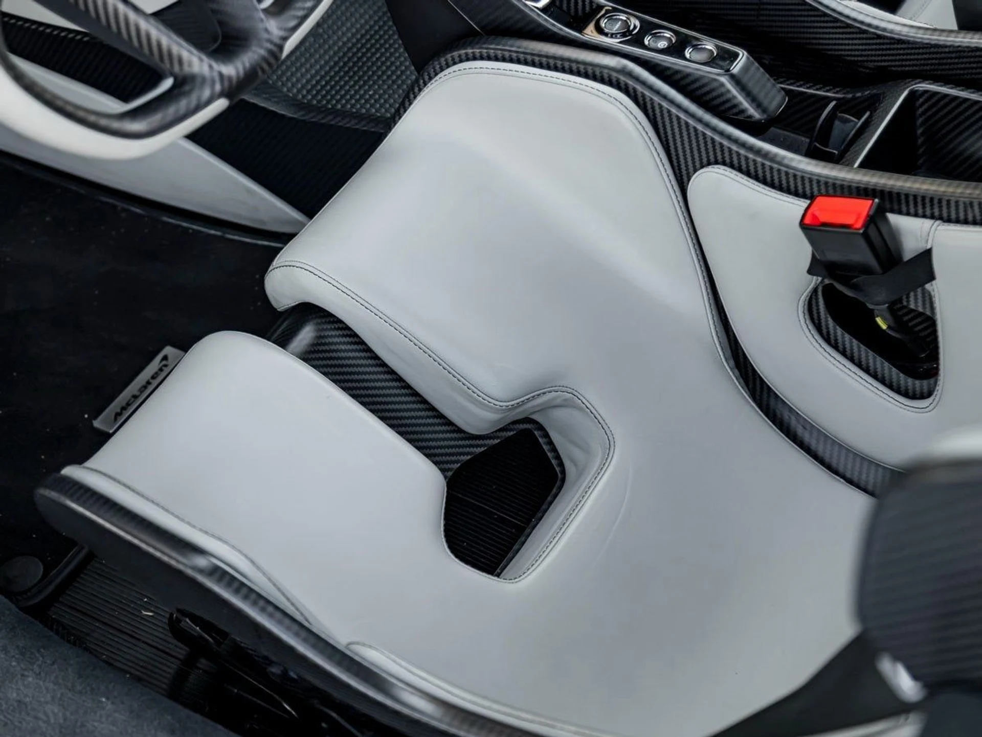 mph015_329628184_16_8d48ecea92