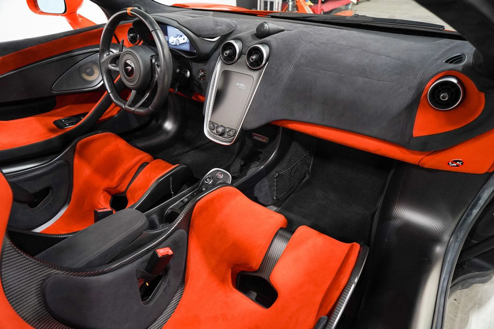 mph015_3299657695_4ad7261f9b794eff97be498356dda96d_9e6dc8cc2c