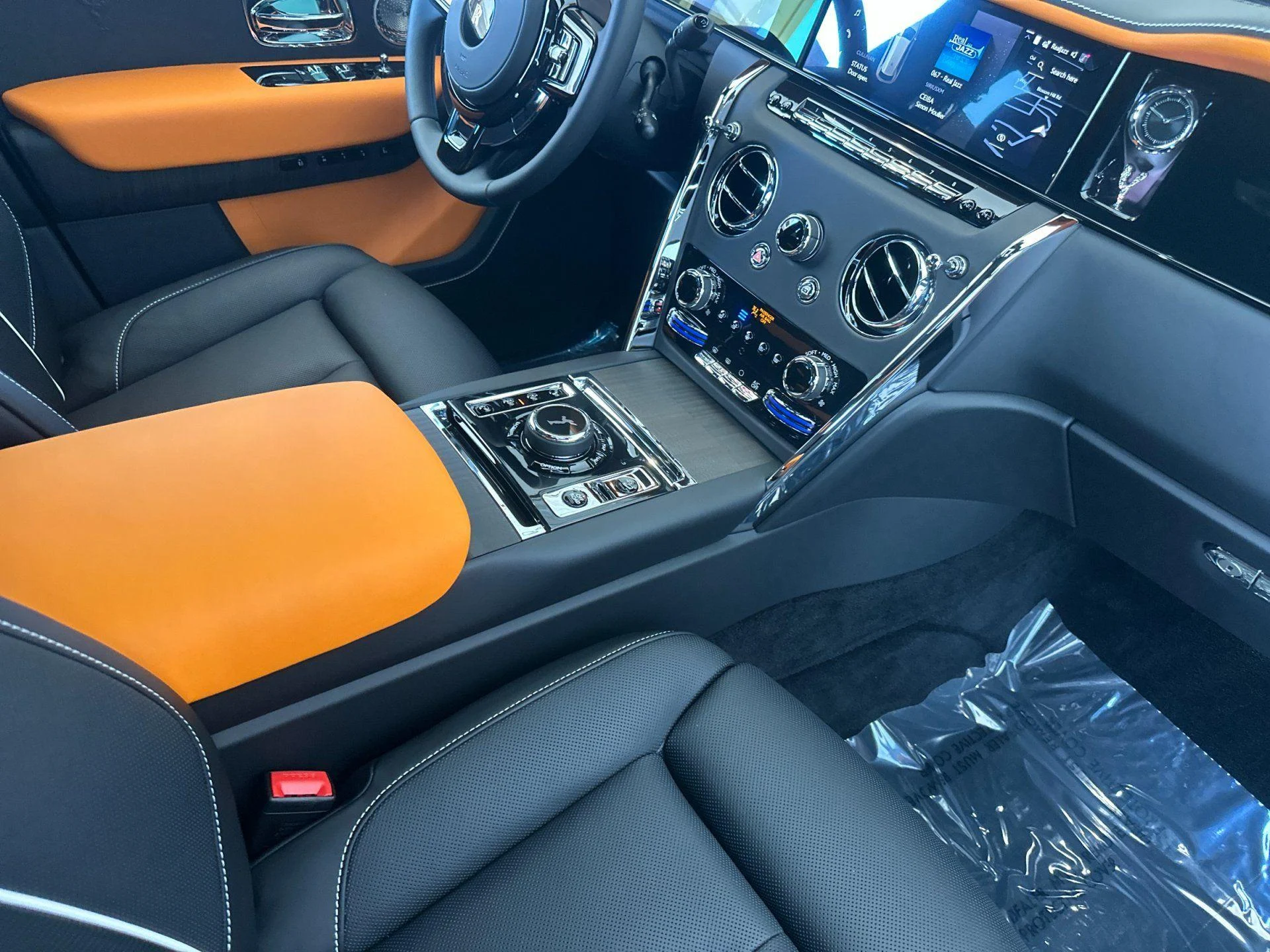 mph015_3303779716_New_2027_Rolls_Royce_Cullinan_Sport_Utility_1784105448_f6a8ff724a