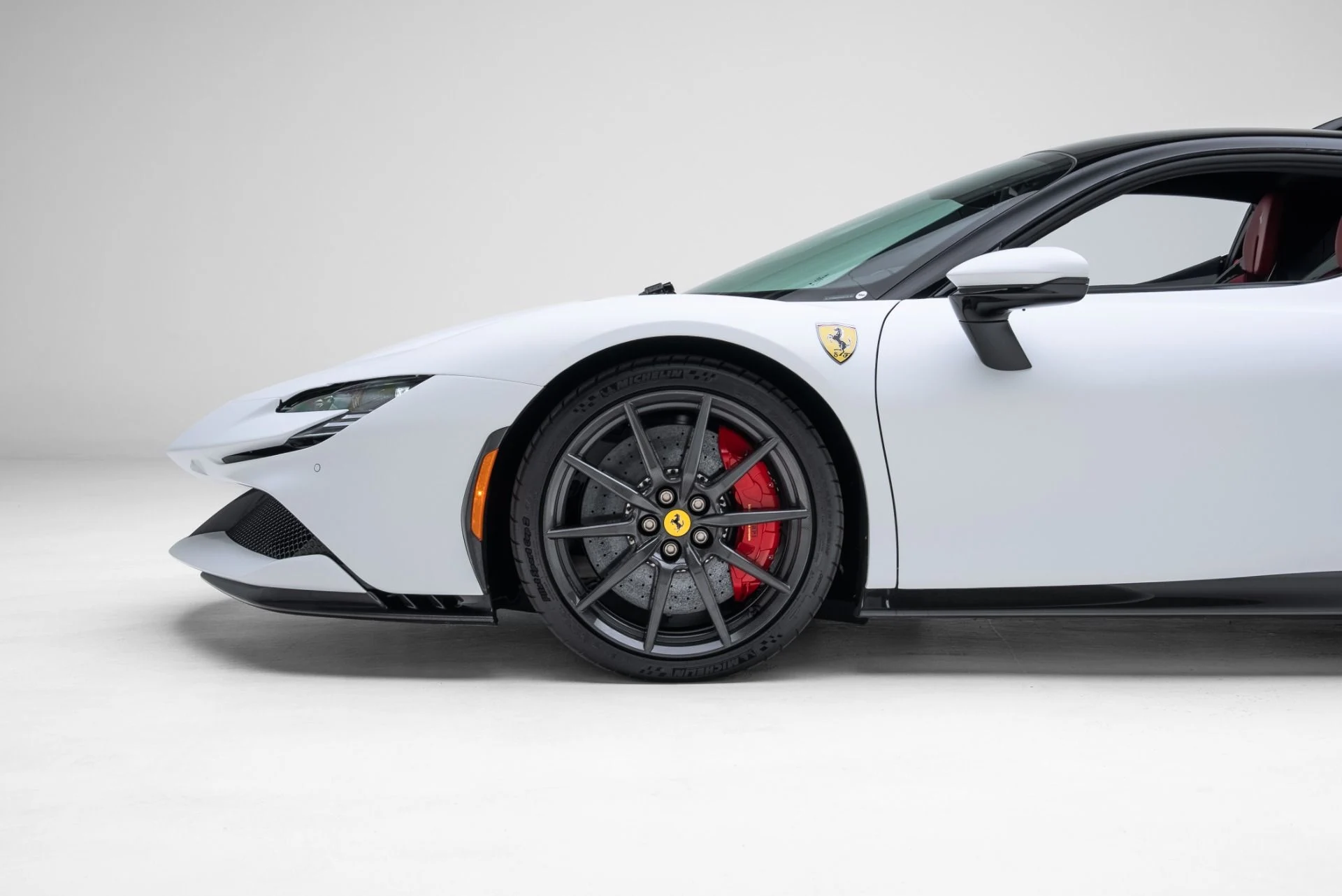 mph015_3304486200_Used_2023_Ferrari_SF_90_Stradale_1772151566_27d606b681