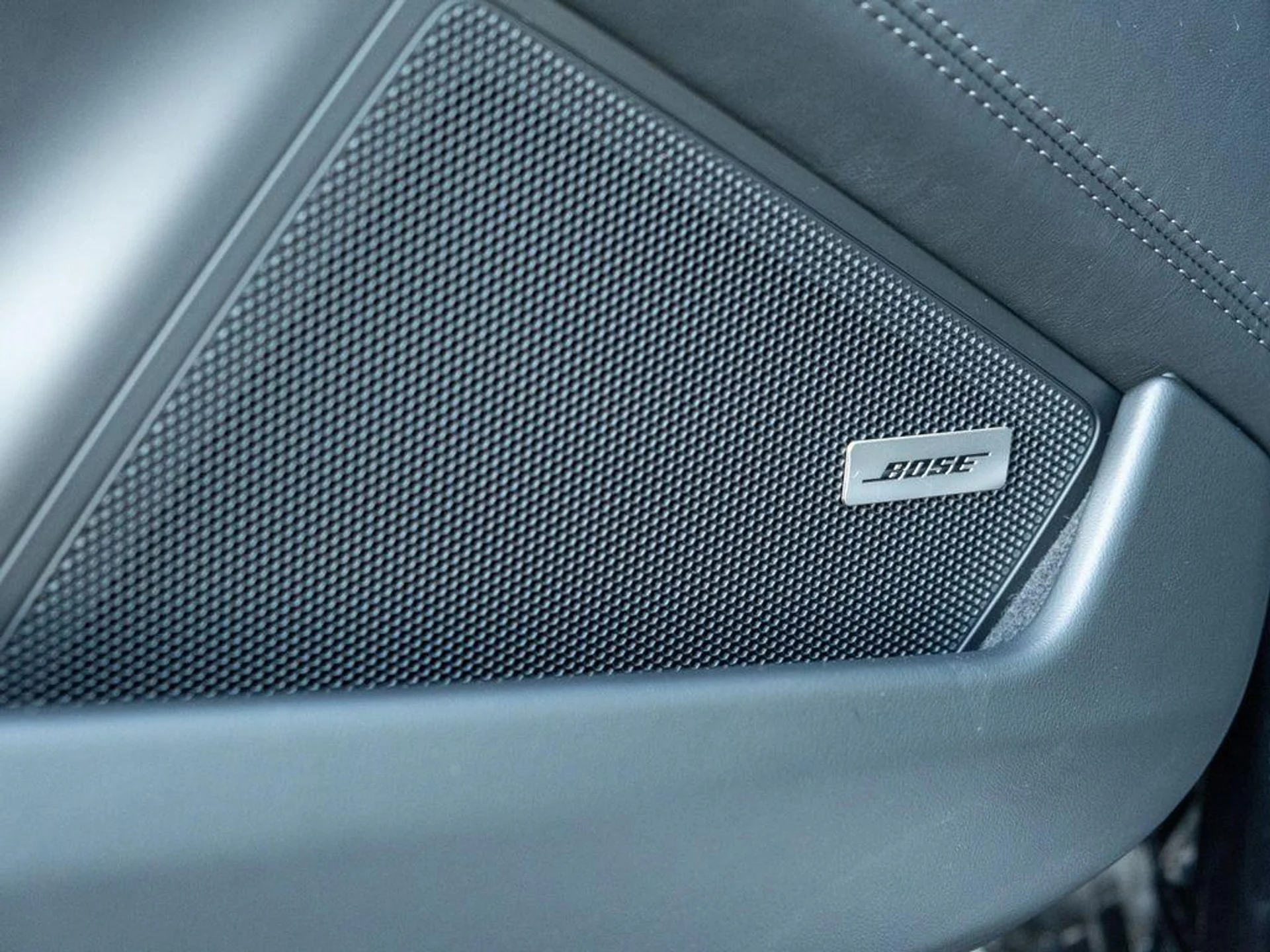 mph015_3305811150_j_R_lu_Z_Fp_T6i_Wf_ZY_0_G6_P_Mnsn_LR_4g_73588edbd7