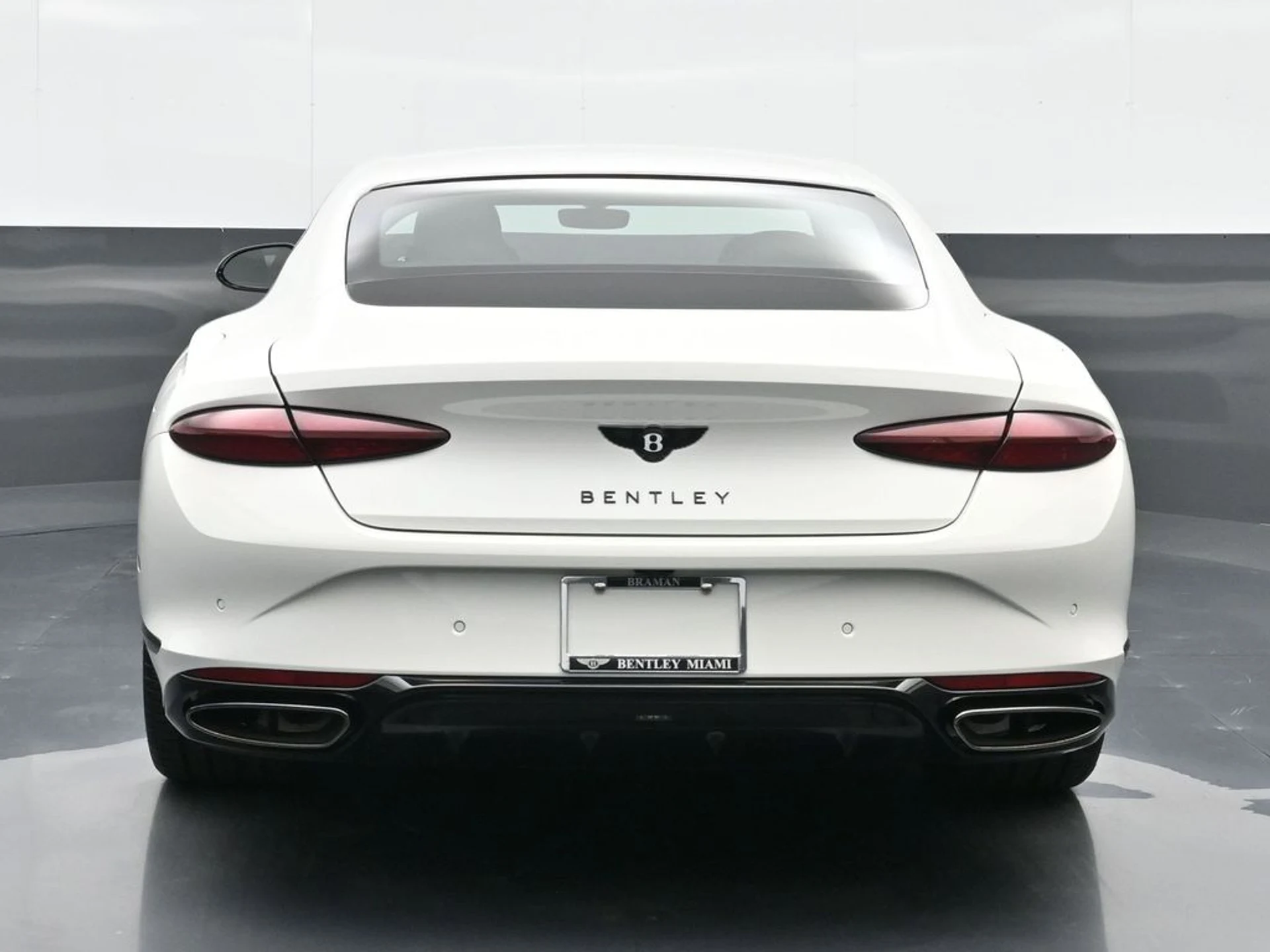 mph015_3306406794_4e1a378b53a4f0a3339a1d2a8b899d09x_24558eeedf