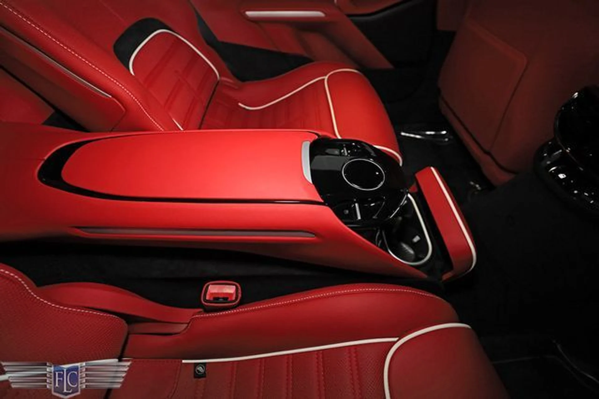 mph015_3309116112_used_2023_ferrari_purosangue_6305_23056070_20_640_f53d3e12e9