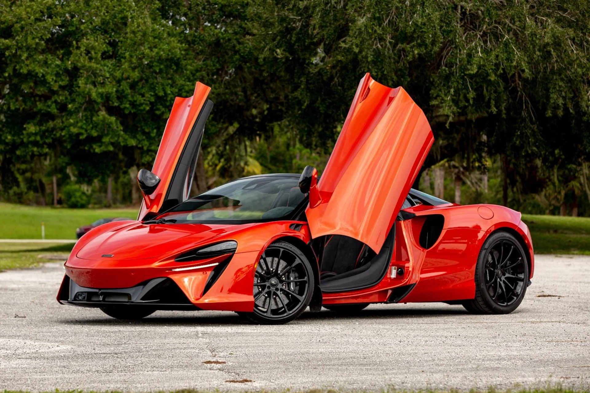 mph015_3312753979_Used_2025_Mc_Laren_Artura_Spider_Performance_201f565fcf