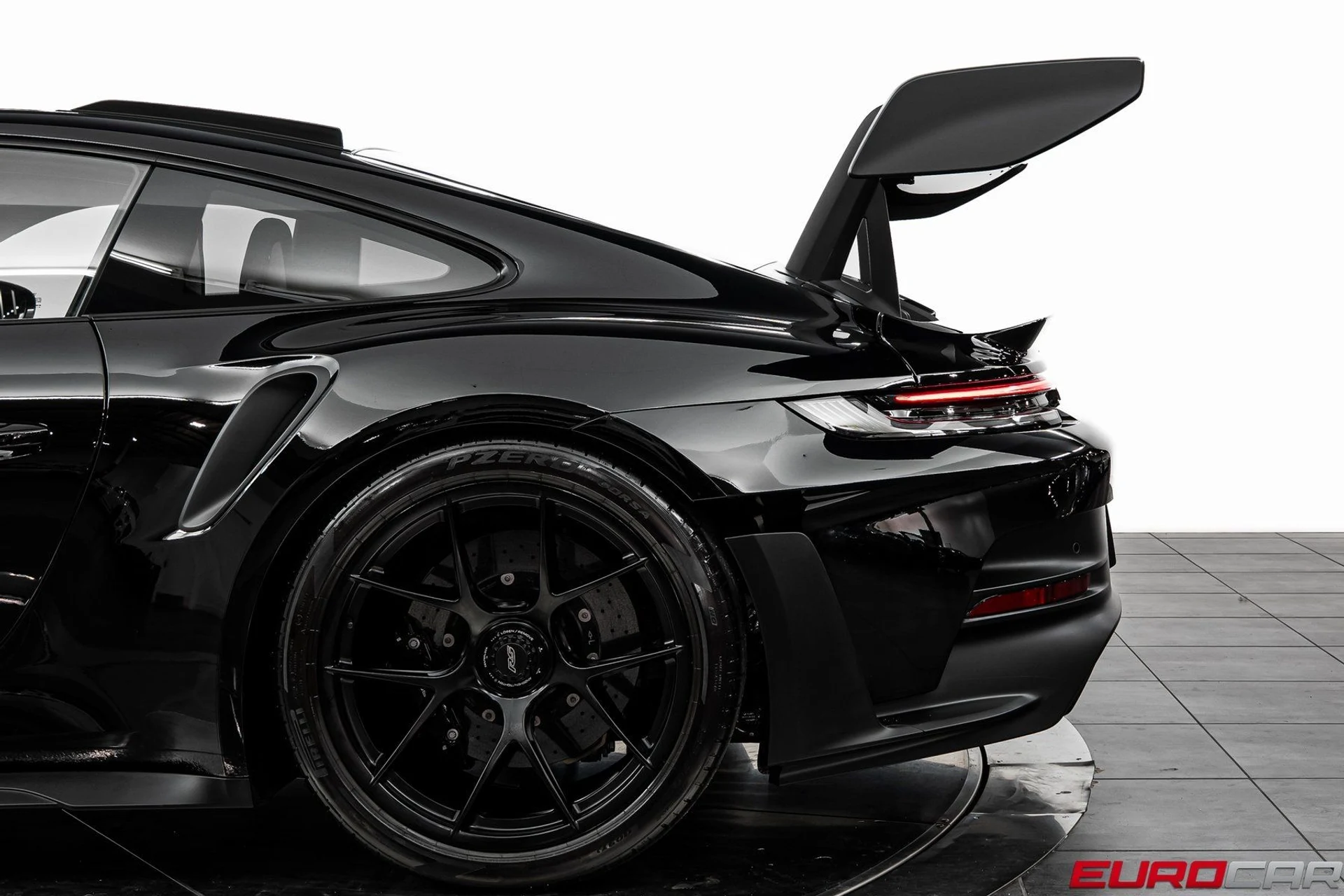 mph015_331420382_image_16_1bdcabf435