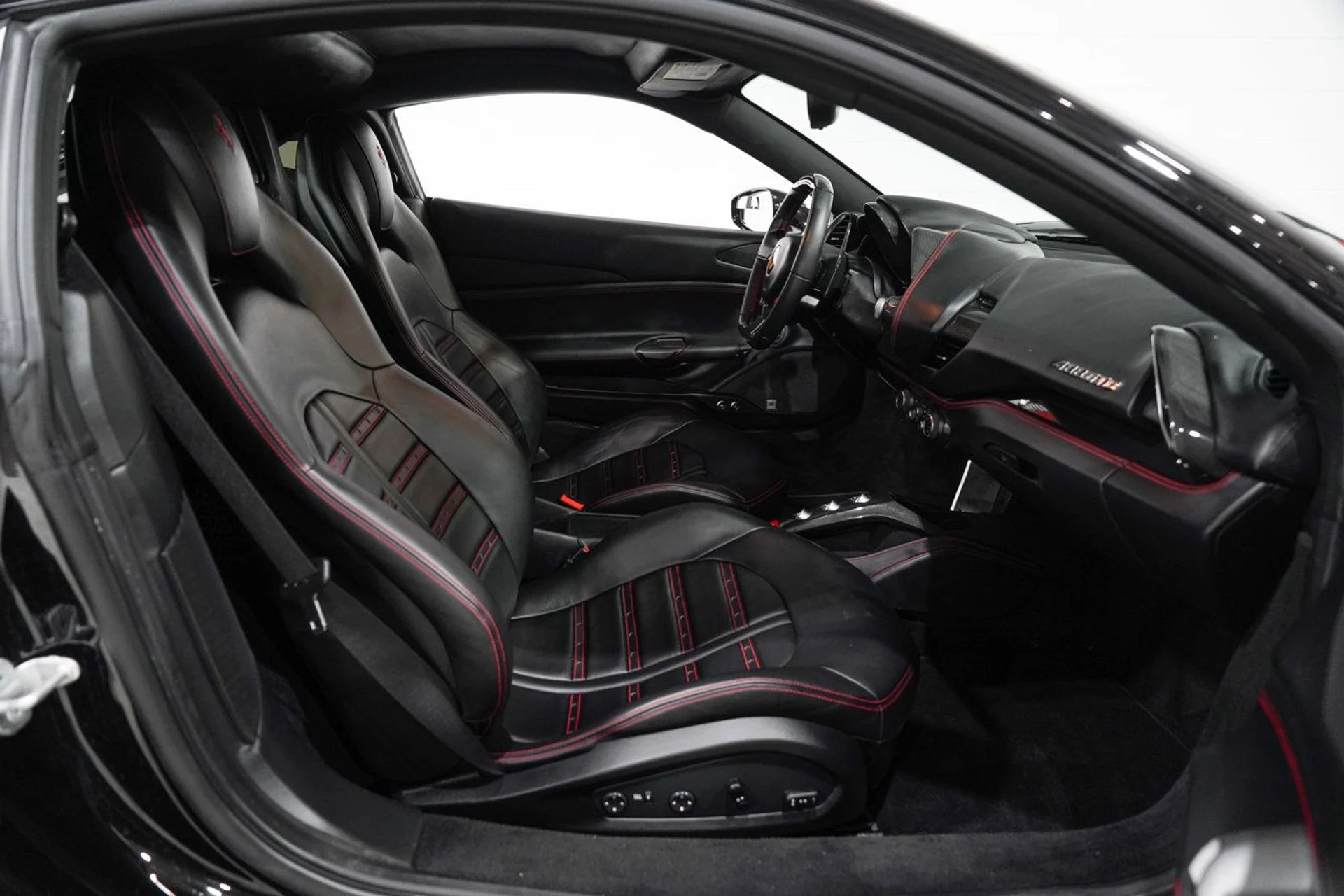 mph015_3316187408_8678bf731c3f44fcacbdad36cef8b34b_ba545d3a14